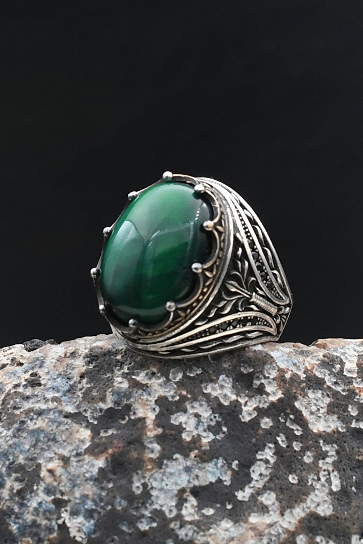 Erkek Yüzük Yeşil Kaplangözü Taşlı 925 Ayar Gümüş 902017