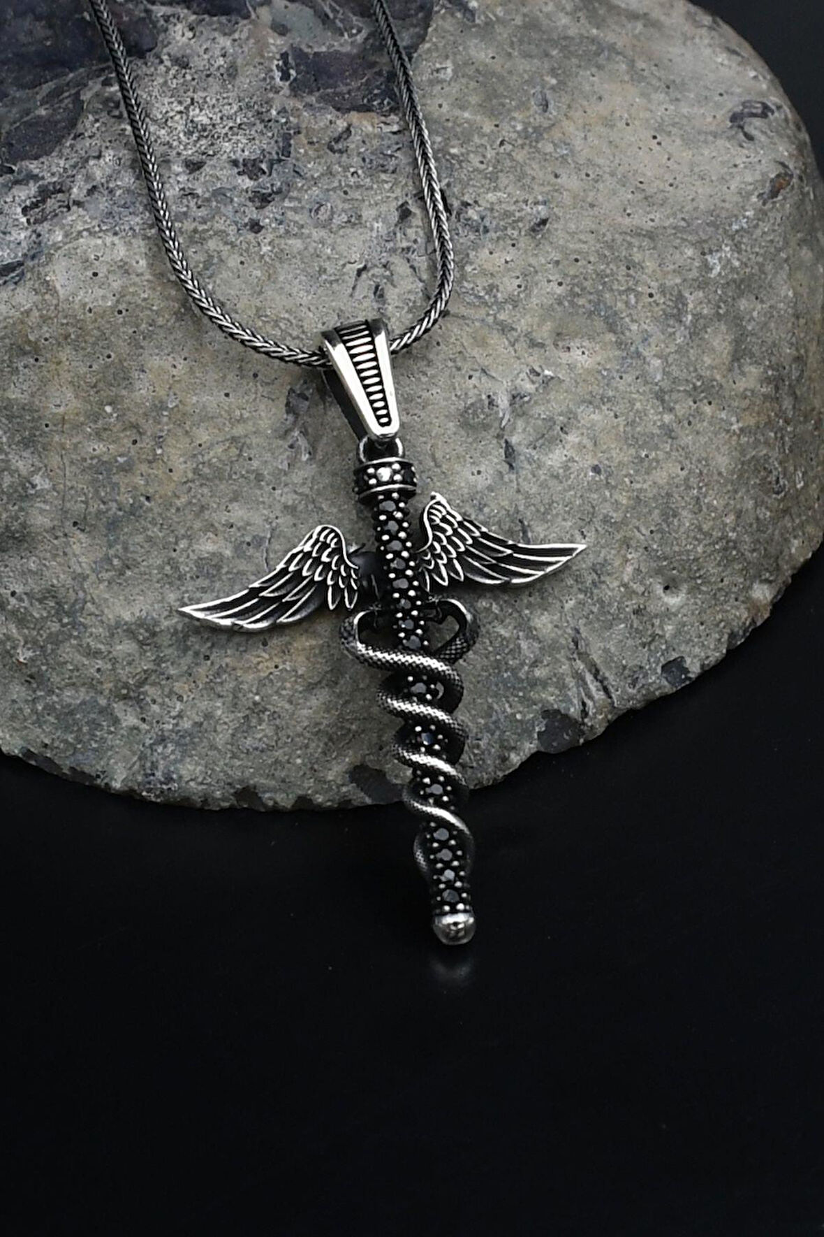 Kolye Zincir Kanat -Tıp Simgeli- Zirkon Taş Süslemeli 925 Ayar Gümüş 902049