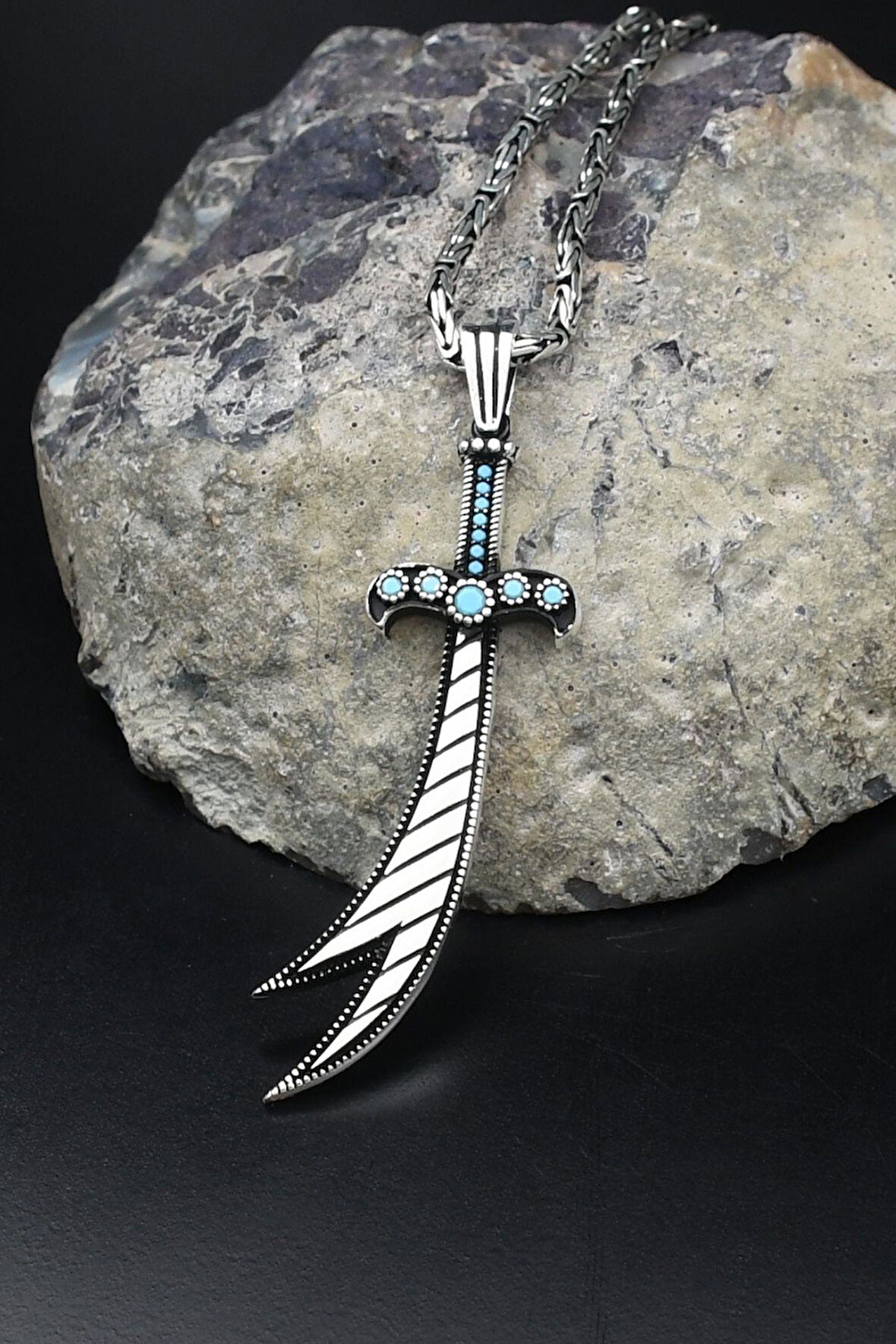 Hz. Ali Zülfikar Kılıcı Turkuaz Firuze Taş Süslemeli 925 Ayar Gümüş Kolye Kral Zincir 2Mm 902176