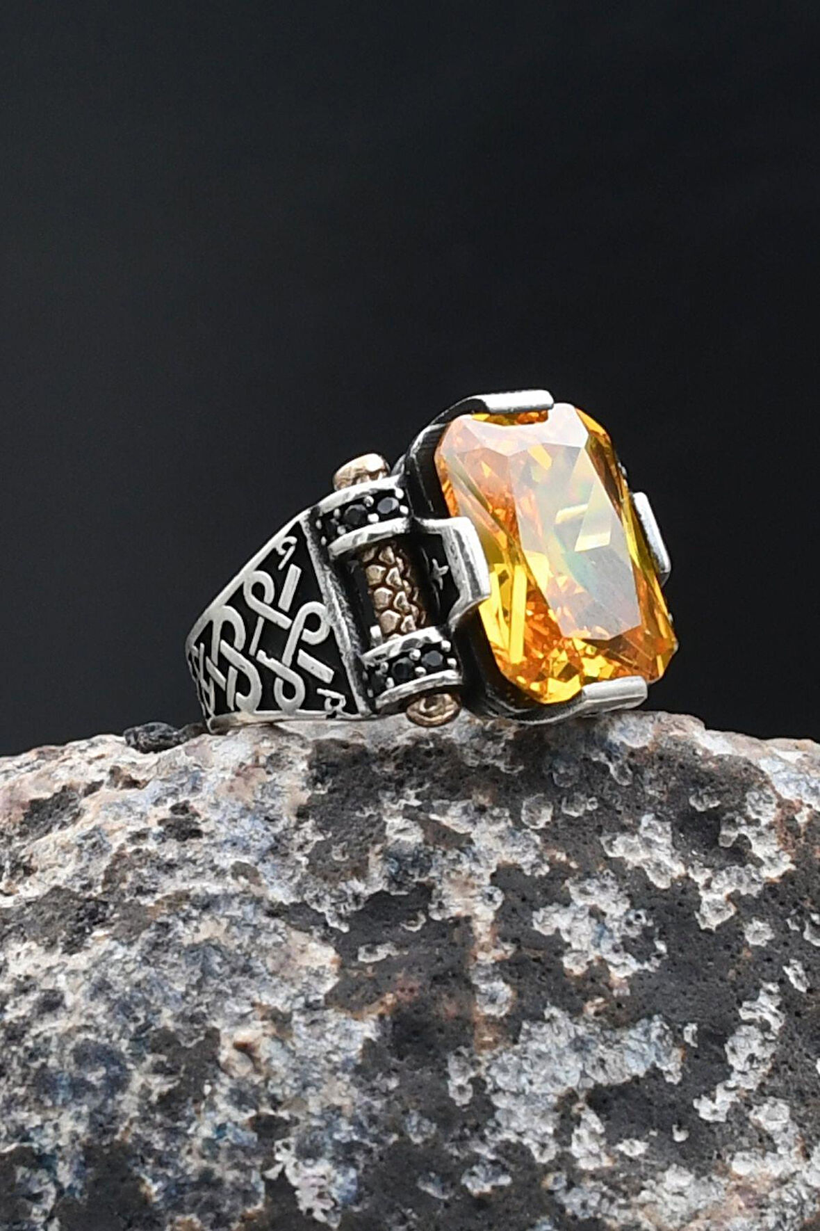 Sitrin Taşlı Baget Kesim 925 Ayar Gümüş Yüzük 902212