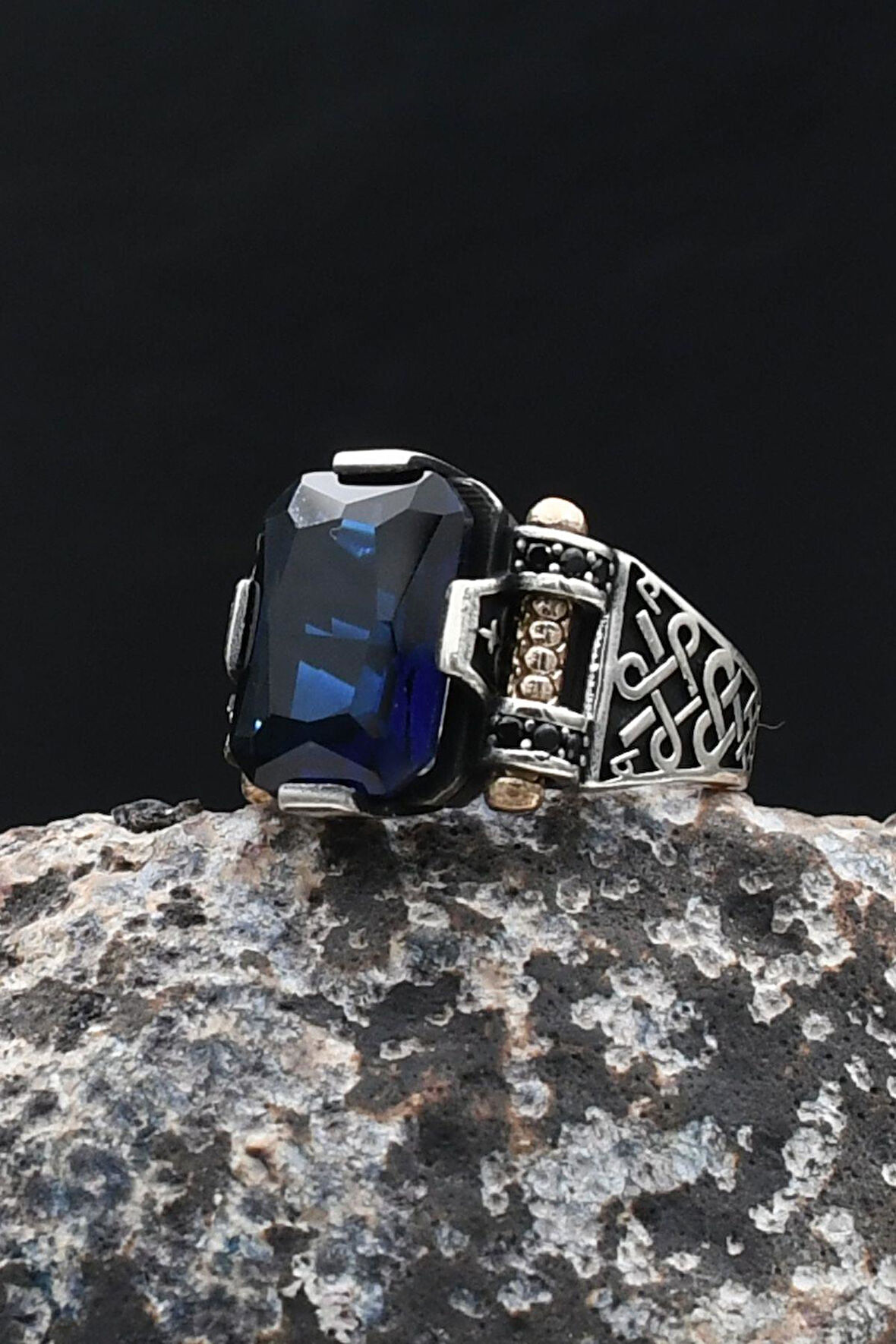 Lacivert Zirkon Taşlı Baget Kesim 925 Ayar Gümüş Yüzük 902216