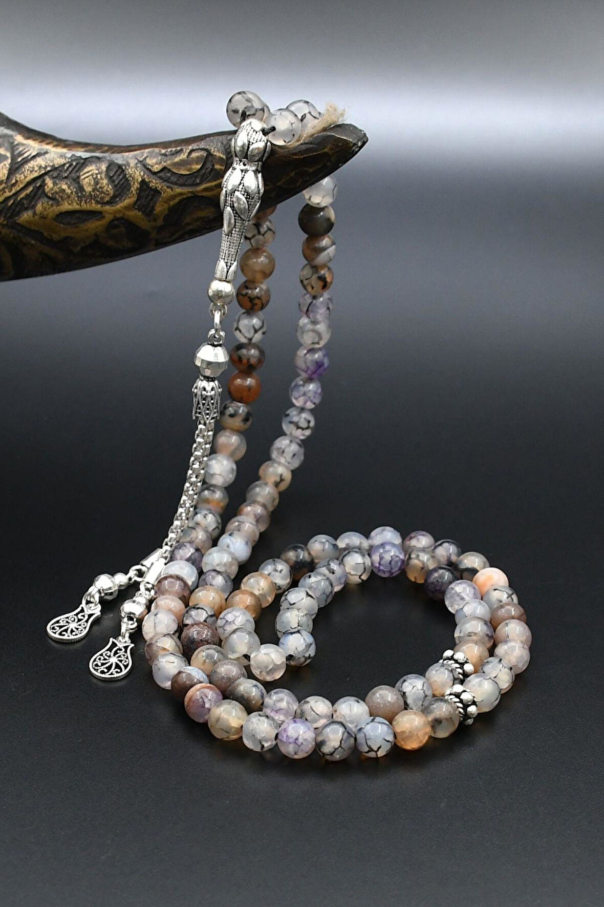 Doğal Damarlı Akik Taşlı 99'lük Tesbih 925 Ayar Gümüş Püsküllü 6mm Küre Kesim 902221