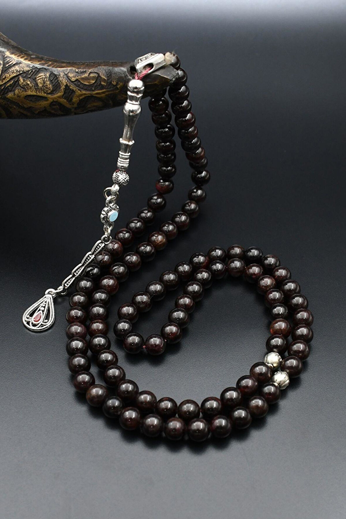 Doğal Garnet Taşlı 99'lük Tesbih Metal Püsküllü 6mm Küre Kesim 902263