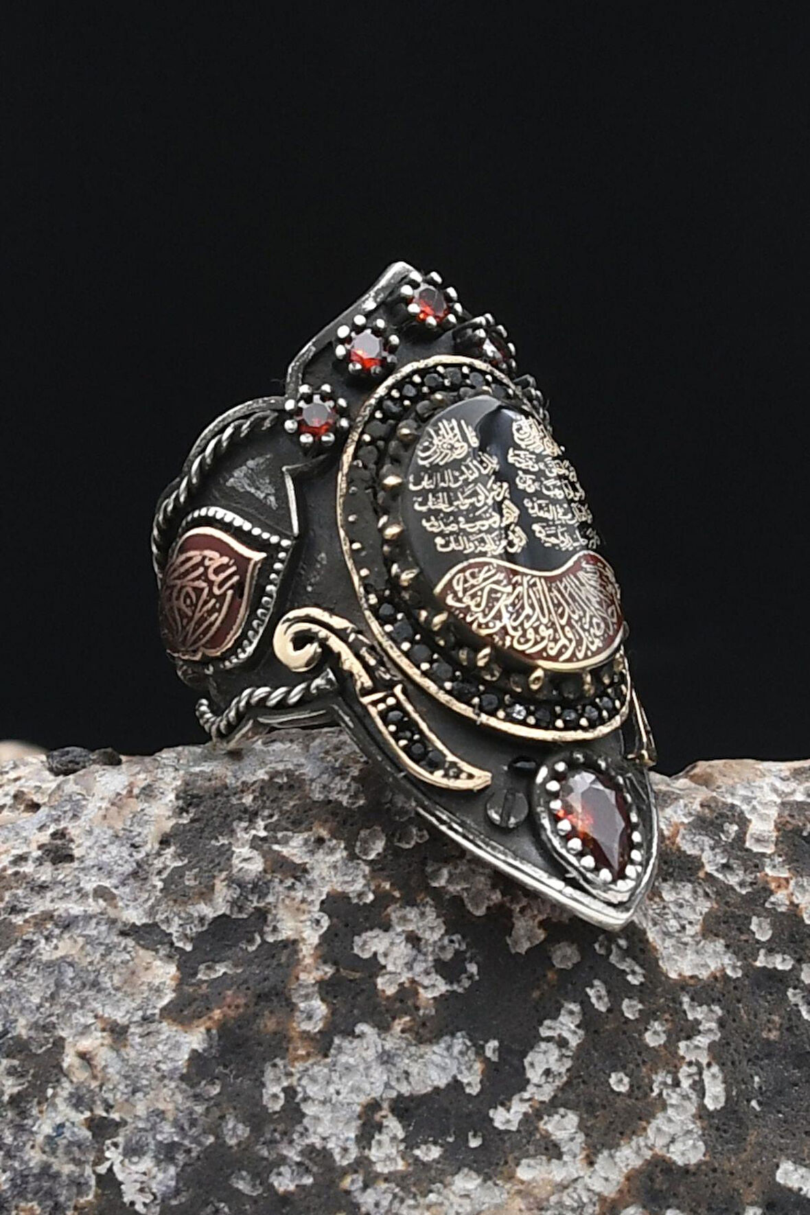 La Galibe Illallah ve Nas ve Felak ve Ihlas Sureleri Yazlı Mineli Ayarlanabilir Zihgir 925 Ayar Gümüş Erkek Yüzük 902341