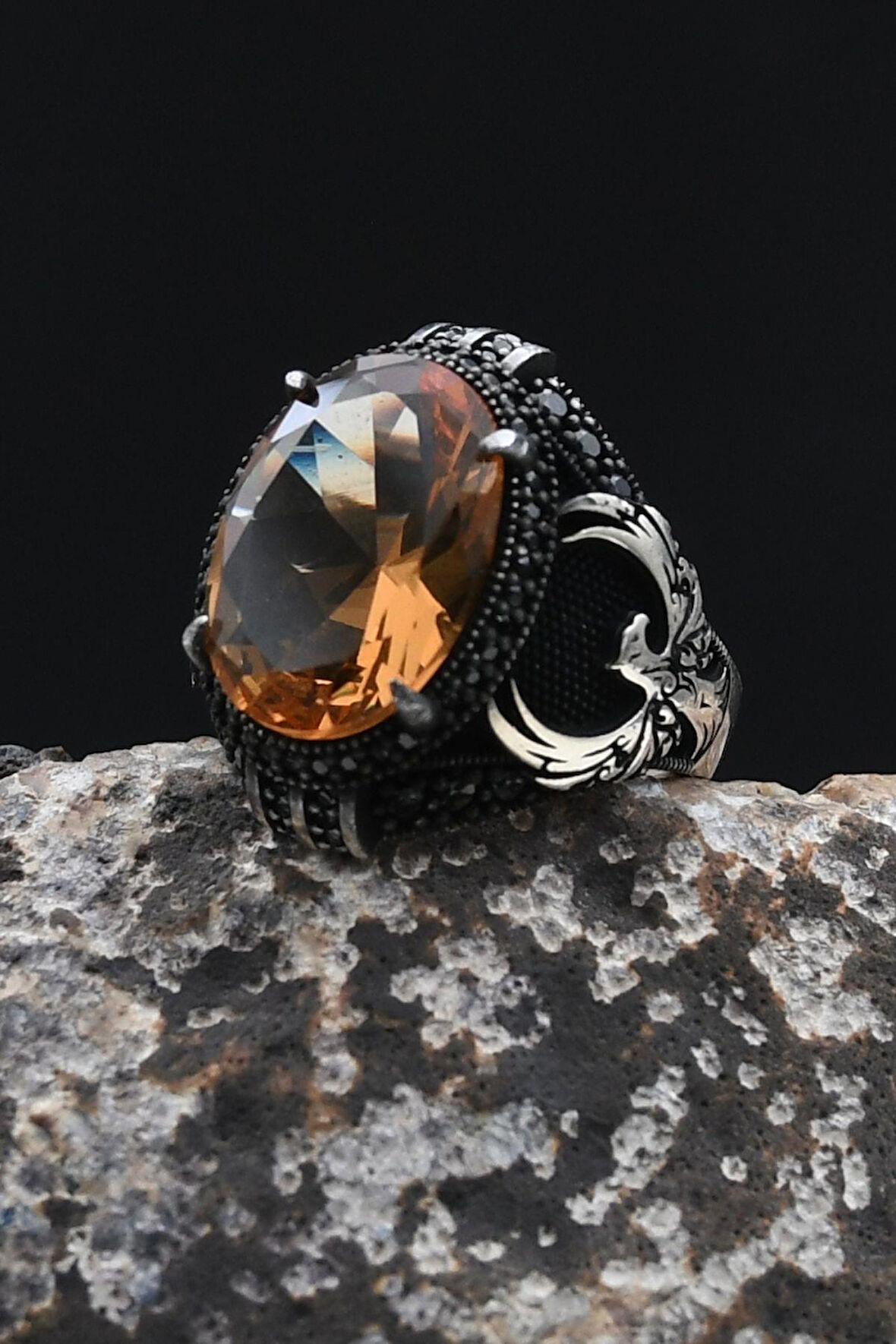 Zultanit Taşlı Anka Kuşu Figürlü 925 Ayar Gümüş Erkek Yüzük 902353