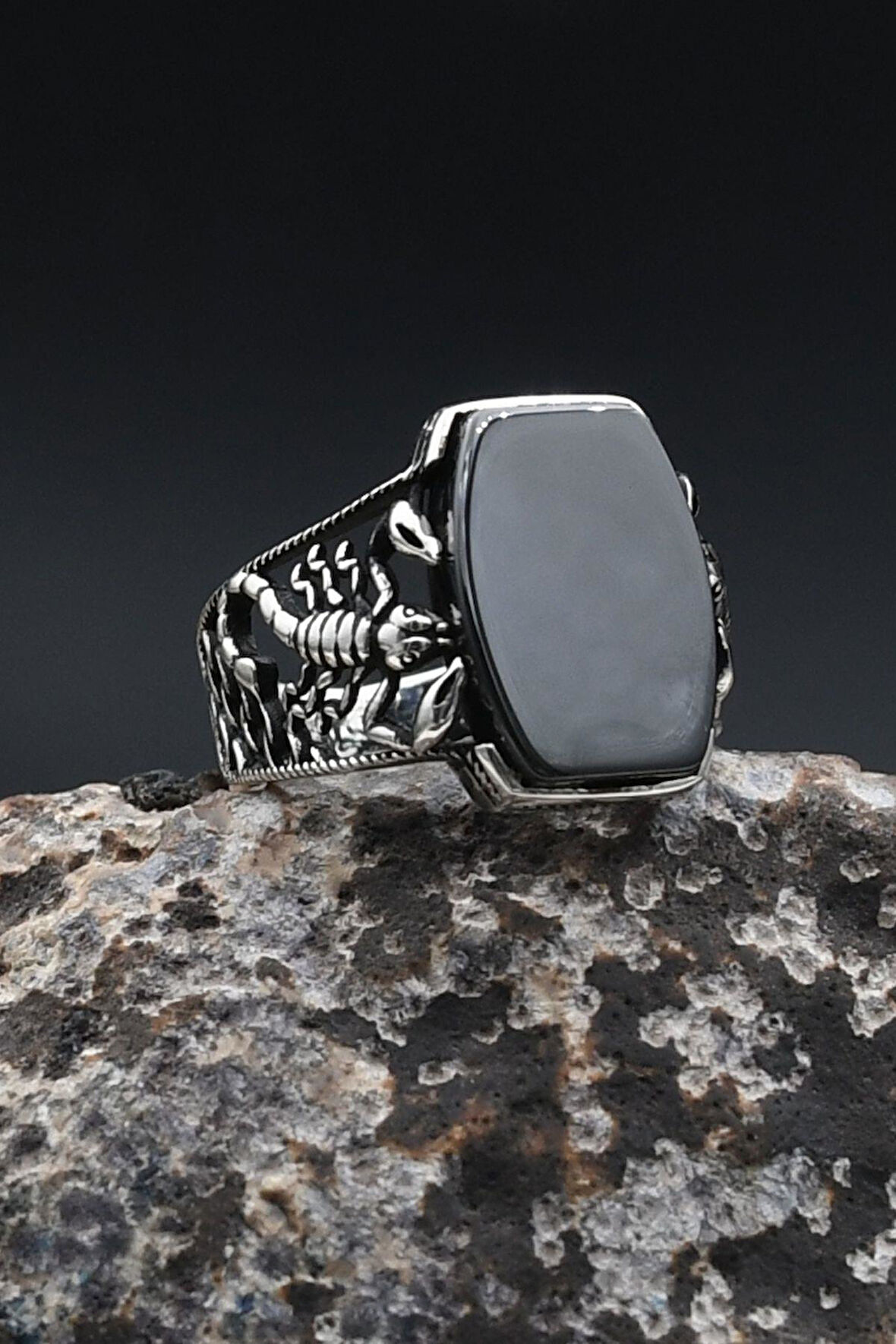 Oniks Taşlı  Akrep Figürlü 925 Ayar Gümüş Yüzük 902361