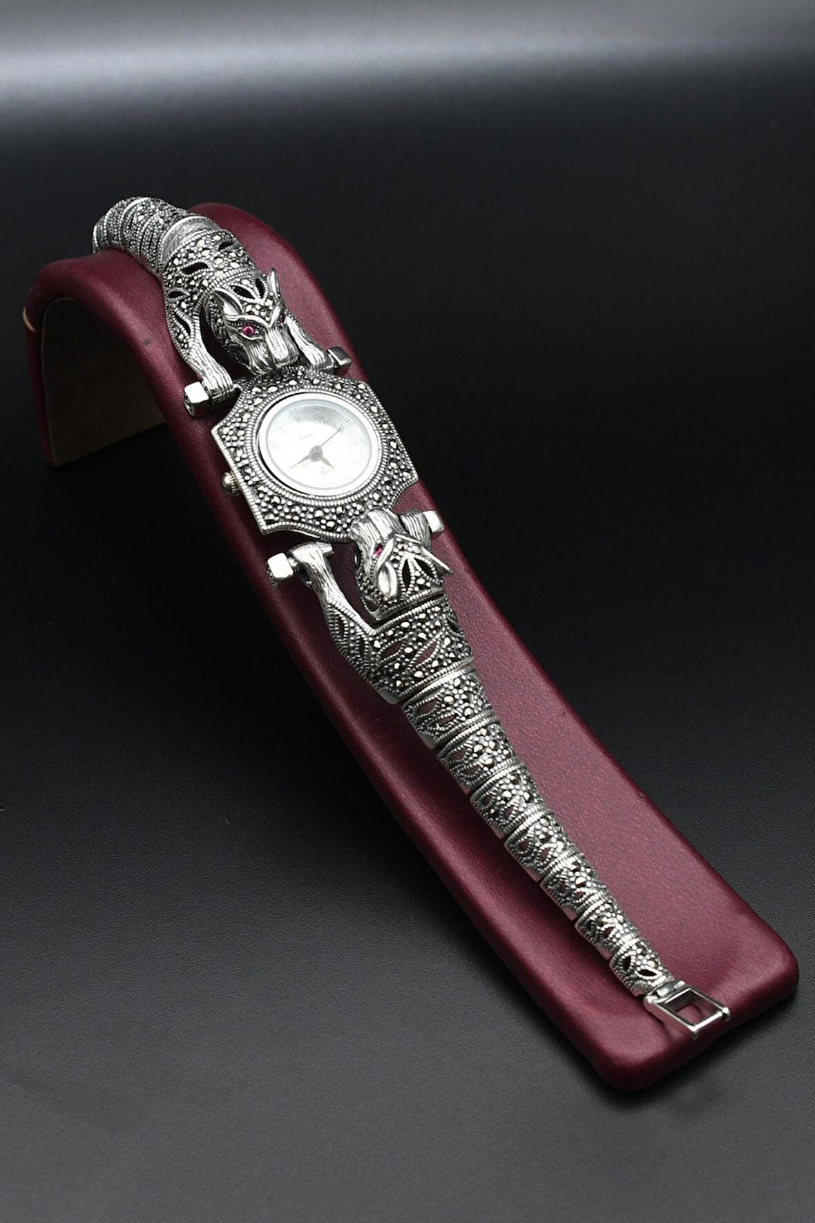 925 Ayar Gümüş Kaplan Figürlü Kadın Saati (Kadın Gümüş Saat) Markazit Taşlı 902372