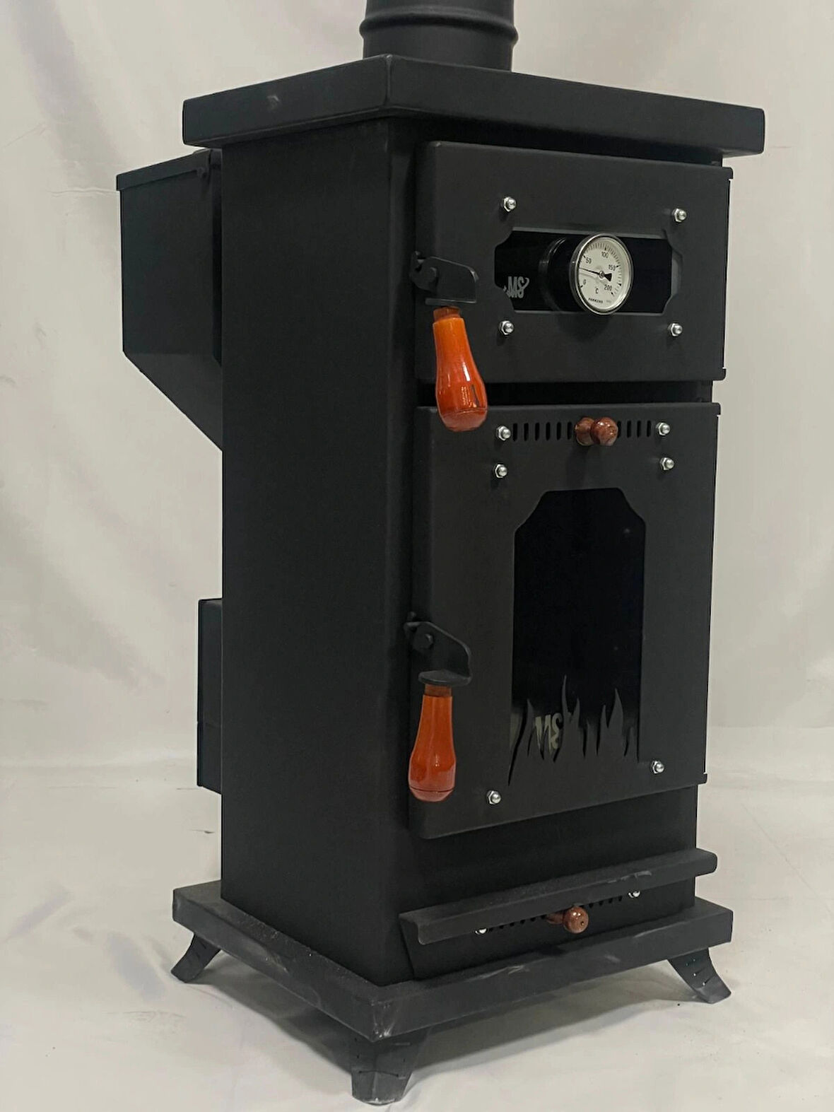 MO02 Manuel Mini Fırınlı Kuzine Tipi Pelet Soba