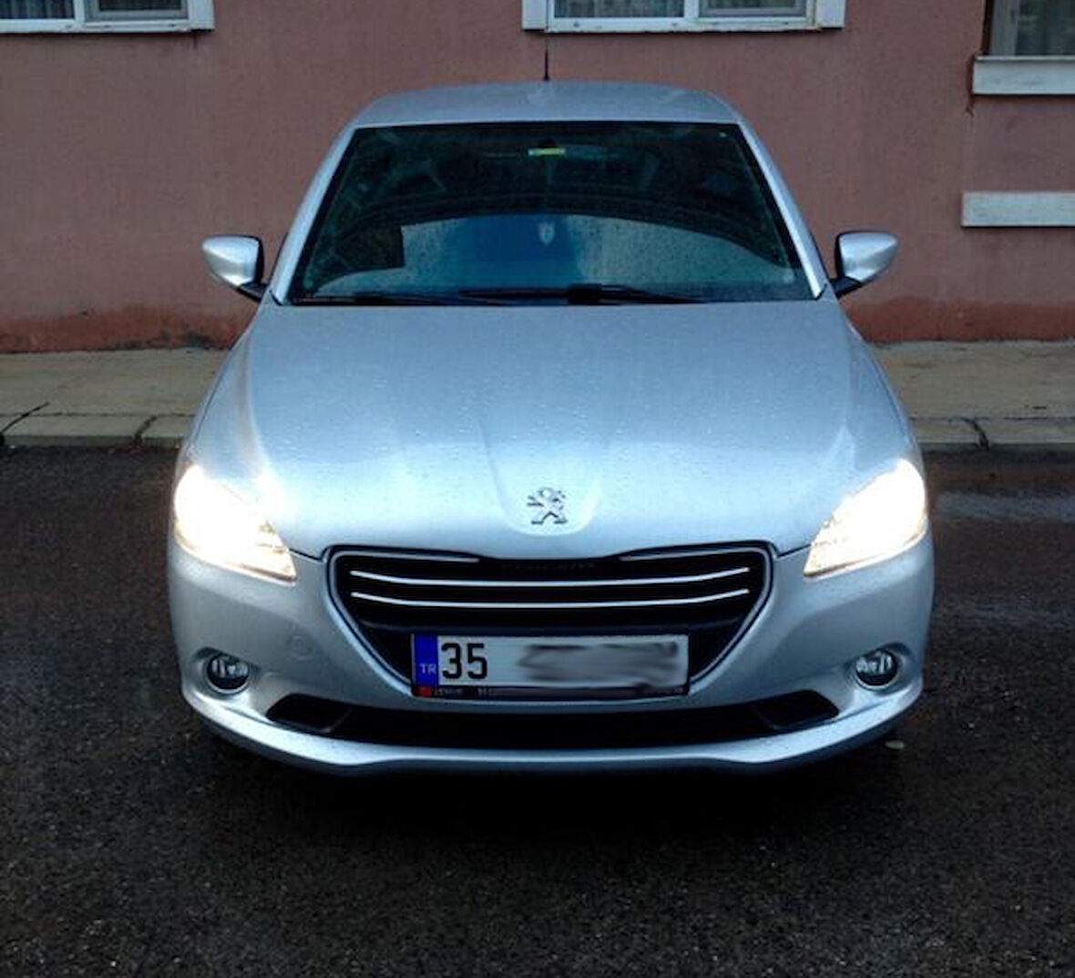 Peugeot 301 Araçlar için Led Xenon Uzun Far Aydınlatma Ampulu FEMEX Premio Plus H1