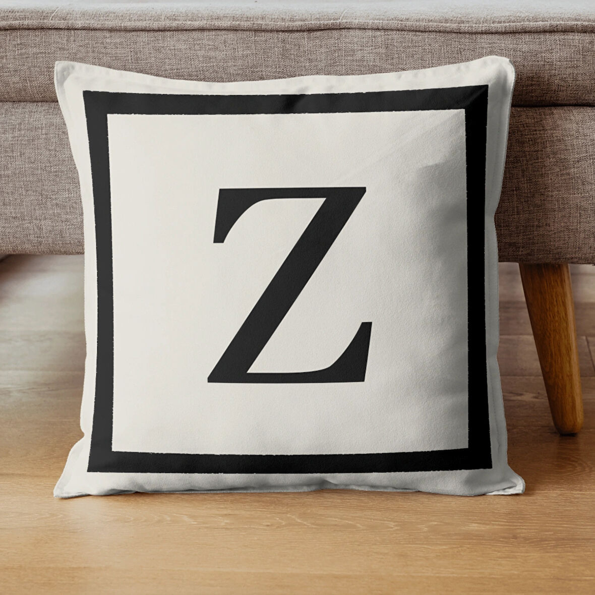 Harfli Kırlent Kılıfı - Z Harfi - Hediyelik Dekoratif Kırlent Yastık Kılıfı 43 X 43 Cm Krem-siyah