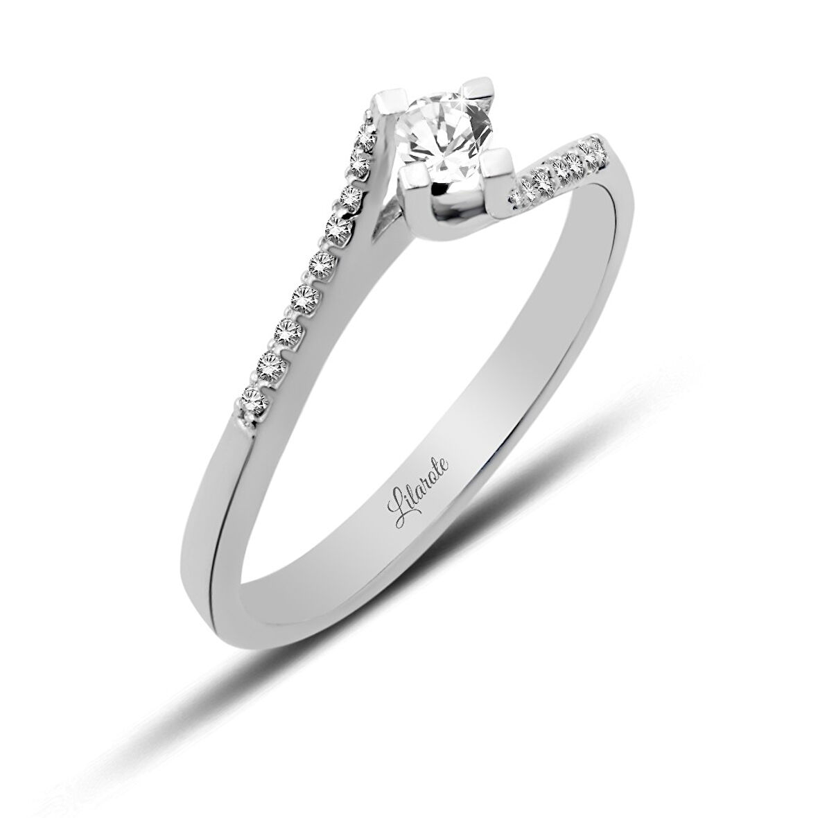 Pırlanta Dalgalı Modern Tektaş Yüzük