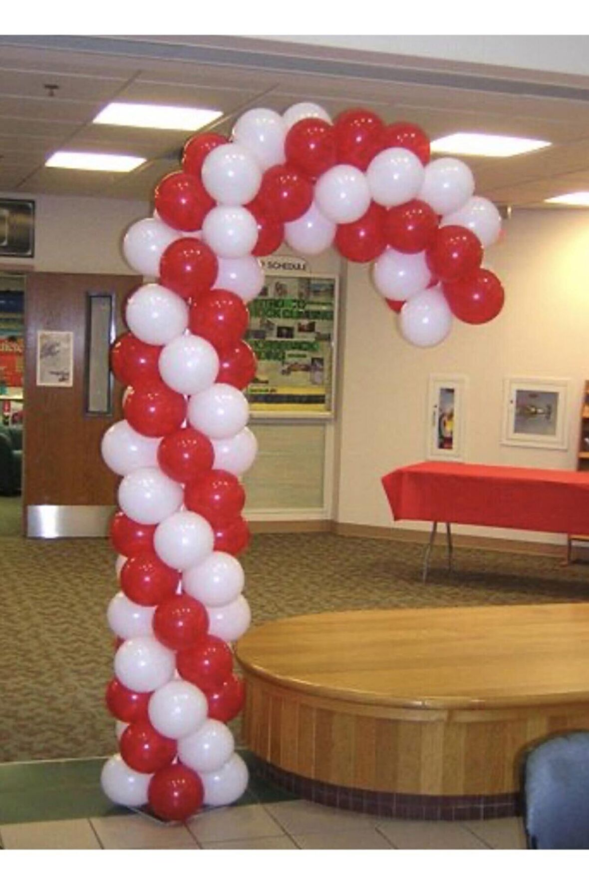 Kırmızı-beyaz Balon Noel Kutlama Yılbaşı 50 ADET balon + 5 mt balon zinciri