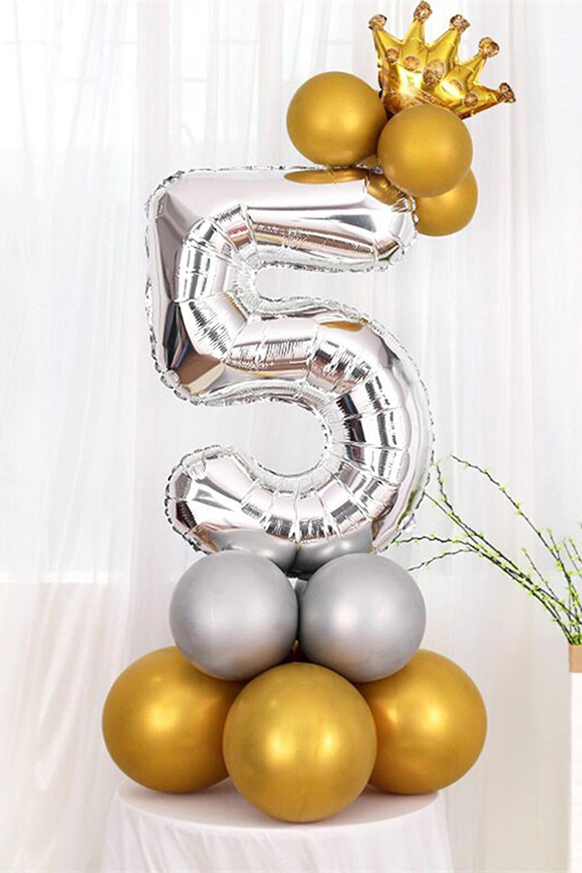 Gümüş Renk 5 Yaş Krom Gold-Gümüş Renkler Altın Taçlı Balon Seti