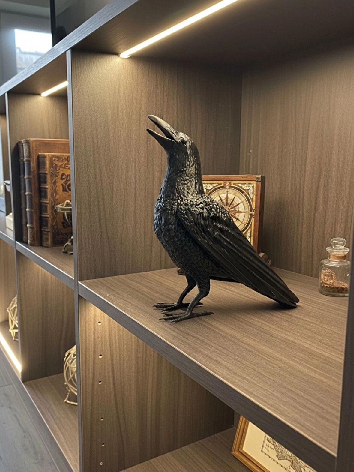 Premium Siyah Karga Figürü Dekoratif Obje Biblo Heykel