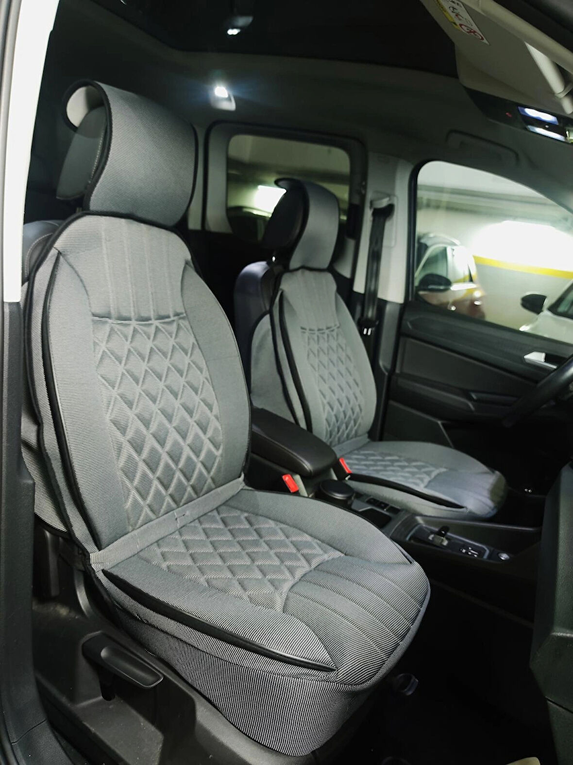 Skoda Kamiq Lüx Oto Koltuk Minderi Ön Arka 5'li Set Elegance Gri