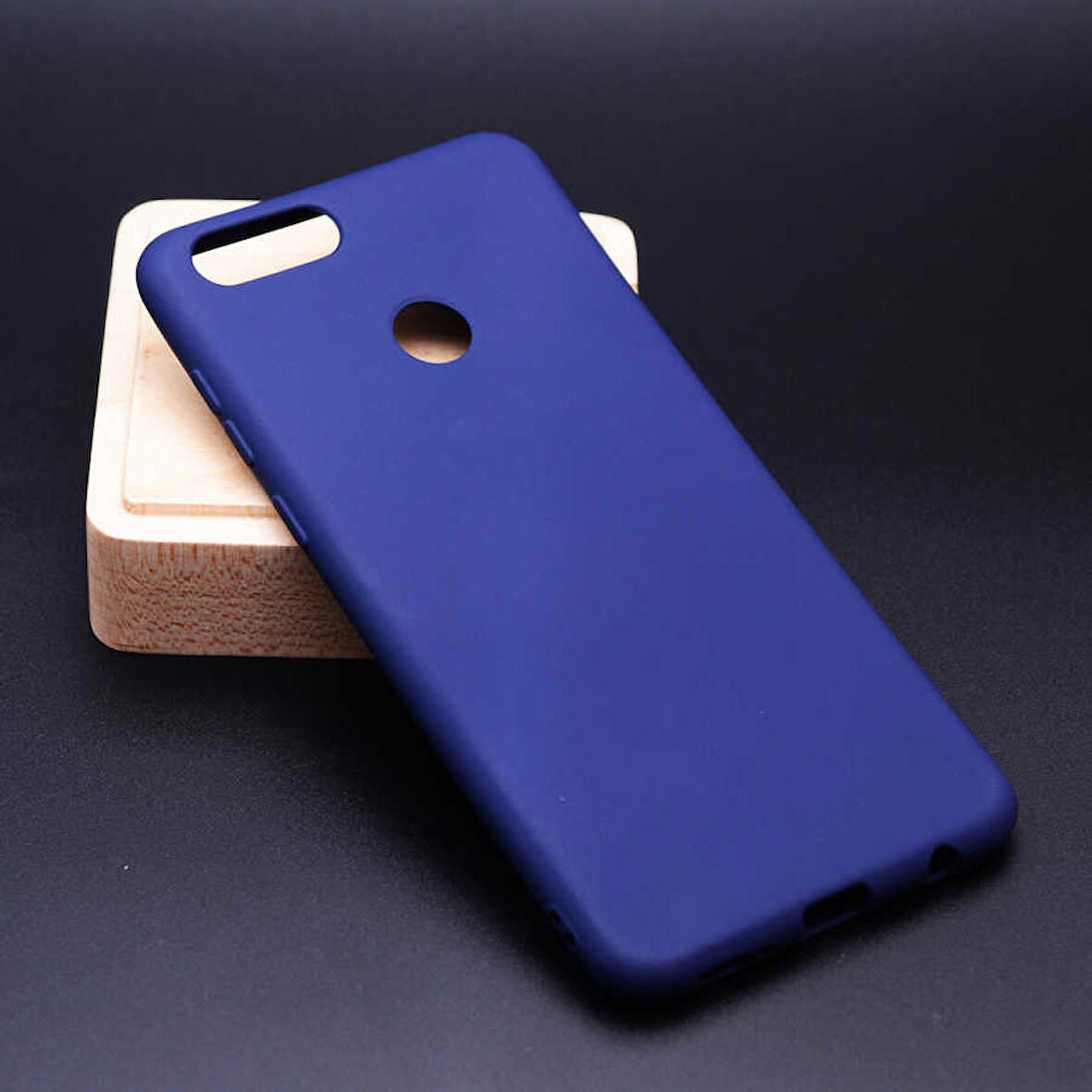 Huawei Honor 7X Uyumlu Kılıf Soft Flexible Matte Silicone, Ultra Esnek Ultra ince Ultra Koruyucu Pürüzsüz Mat Silikon