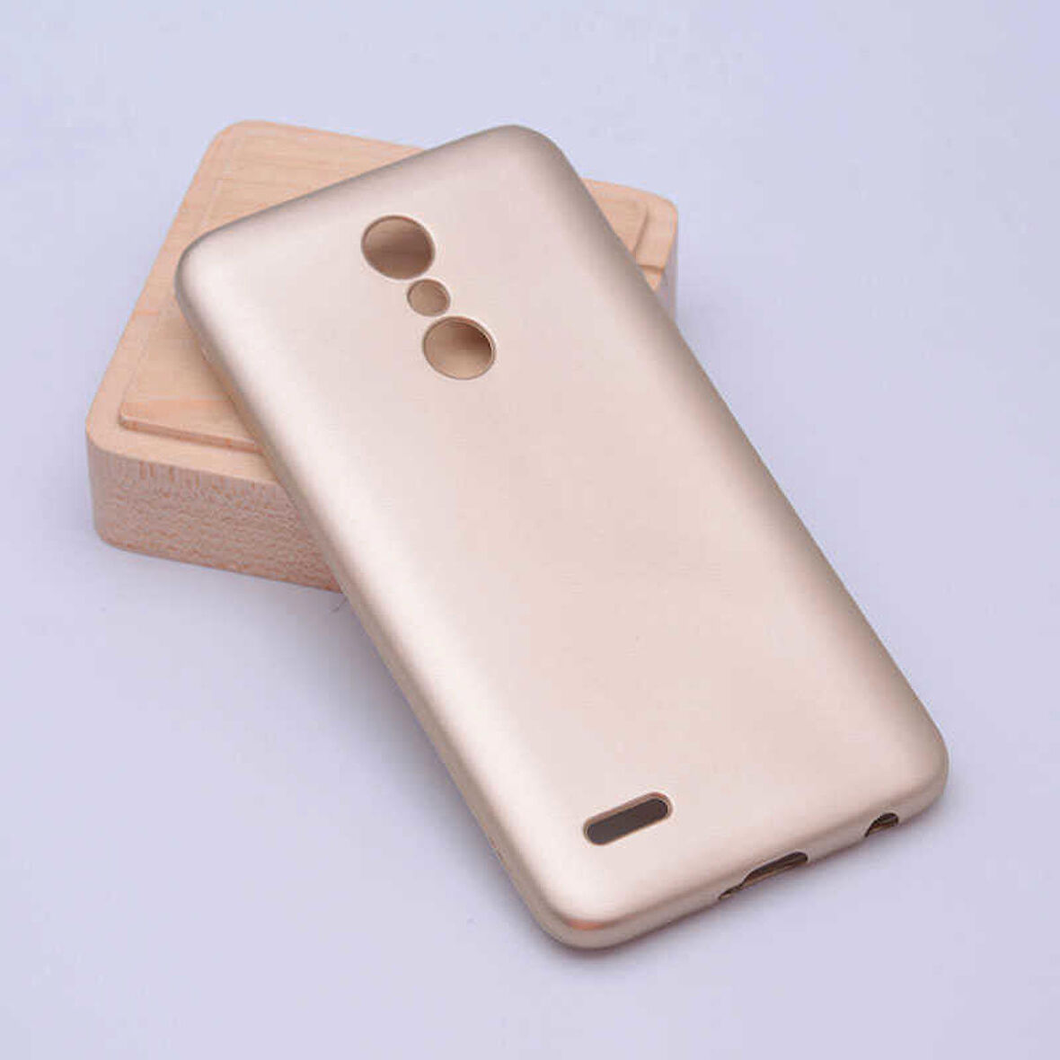 LG K11 Uyumlu Kılıf Soft Flexible Matte Silicone, Ultra Esnek Ultra ince Ultra Koruyucu Pürüzsüz Mat Silikon