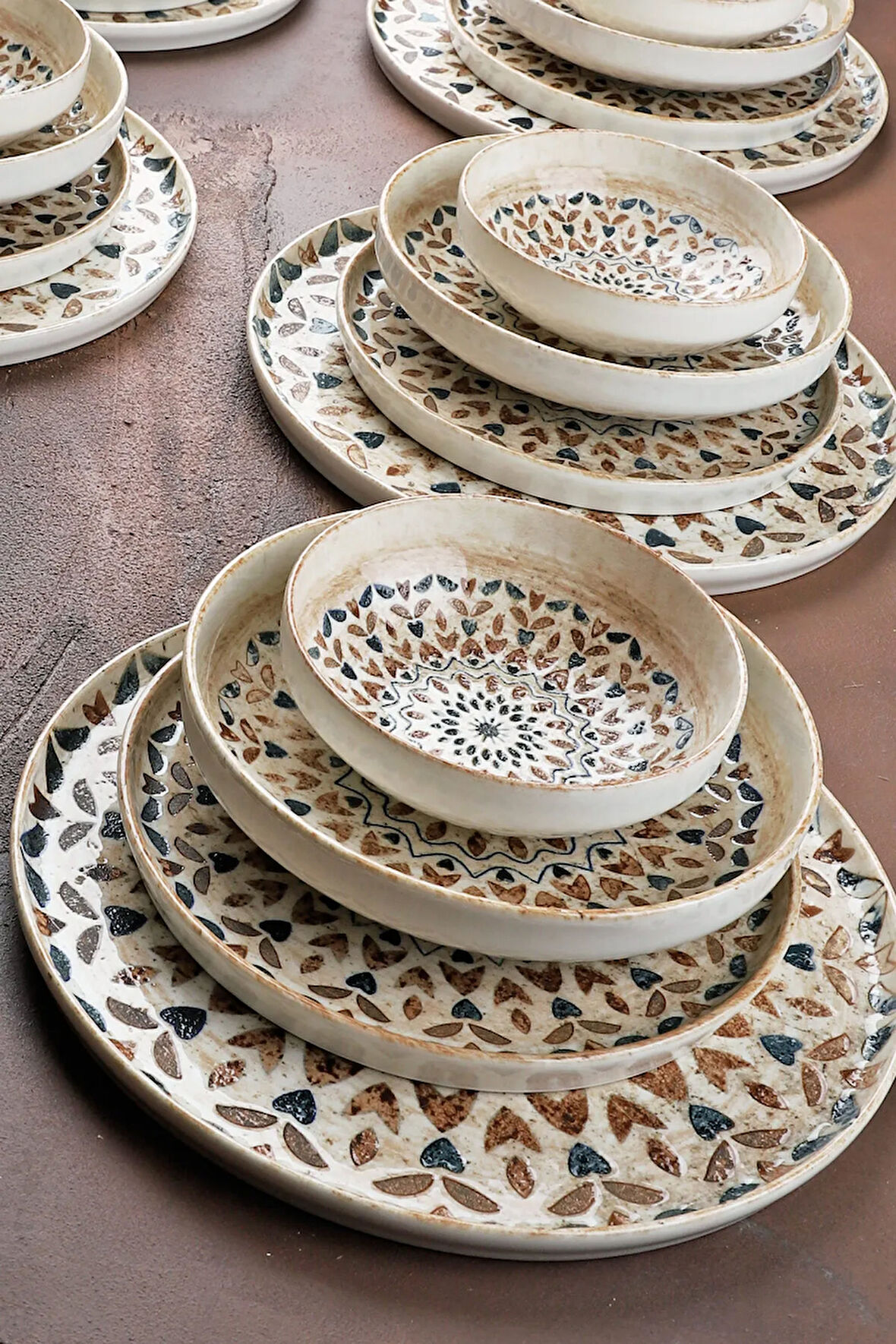 Antik Desen 24 Parça 6 Kişilik Porselen Yemek Takımı & Yemek Seti