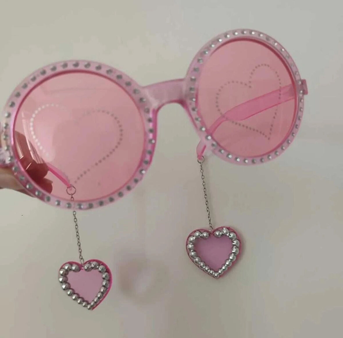 Eğlenceli Kalp Zincirli Parti Gözlüğü