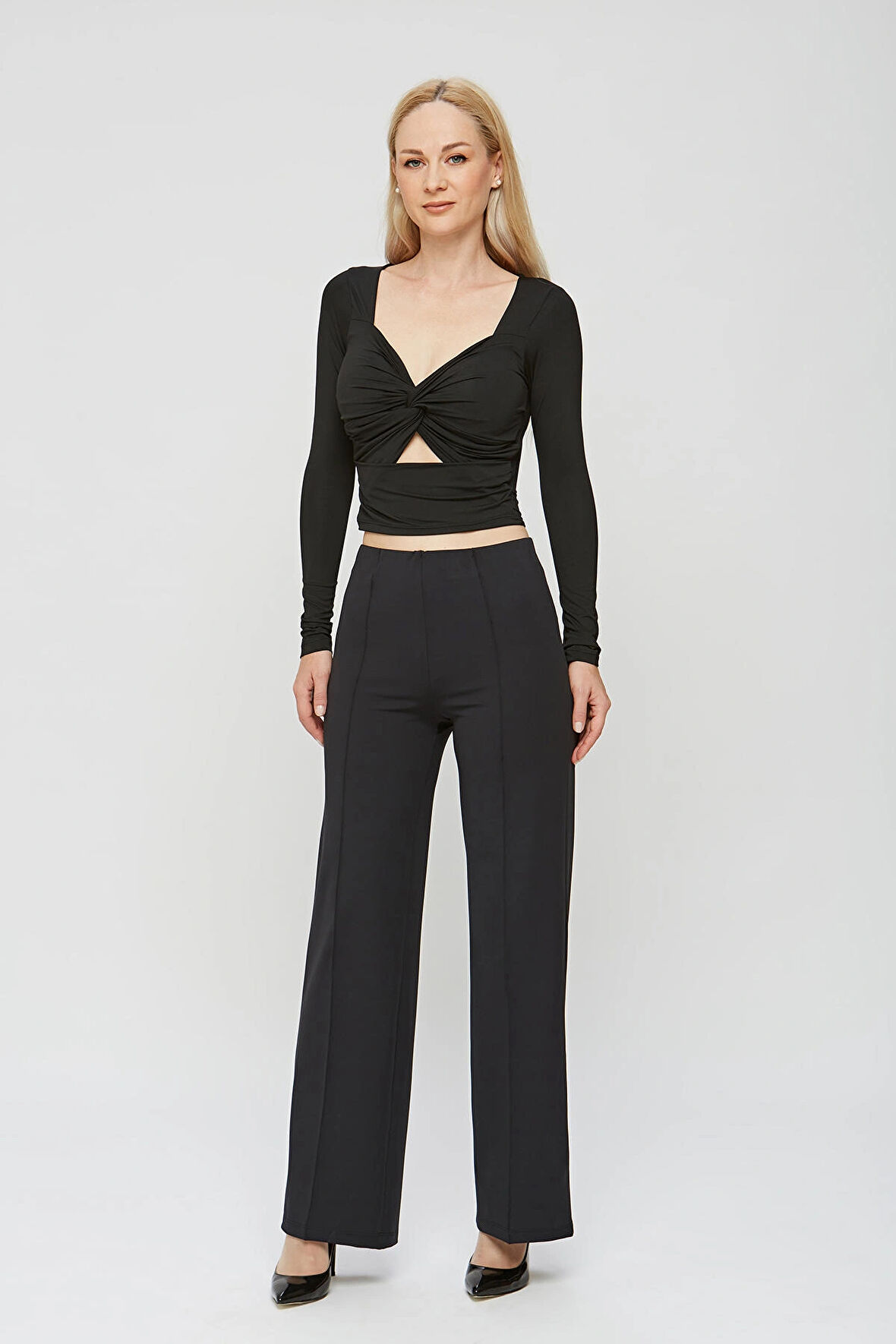 Siyah Lycra Soft Touch Kumaş Önü Düğümlü EsteWoman Body Bluz