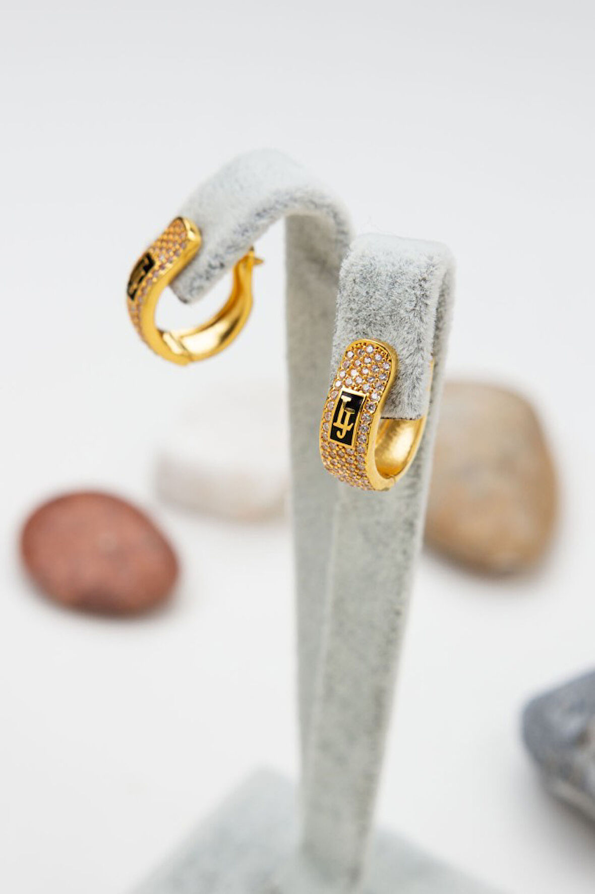 22 Ayar Kadın J Klips Altın Küpe Q128999