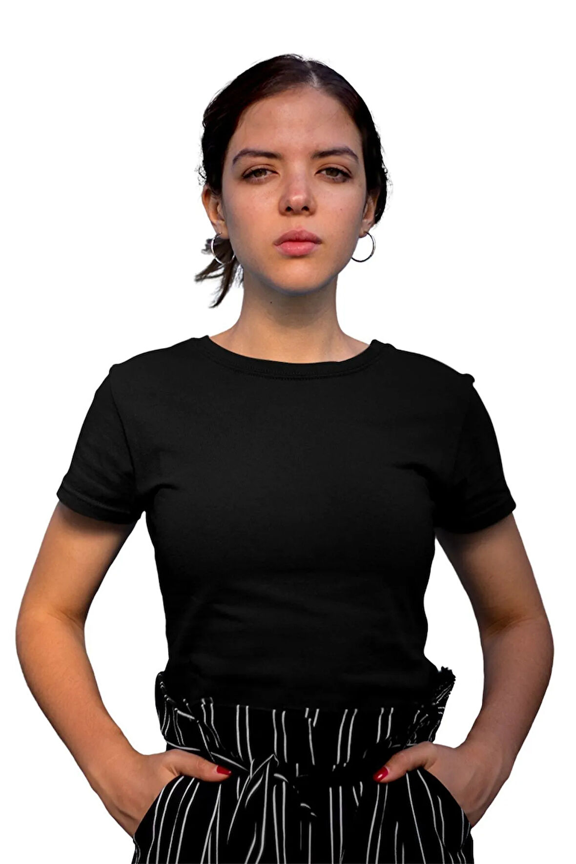 Black Beauty: Şık Siyah Kadın T-Shirt
