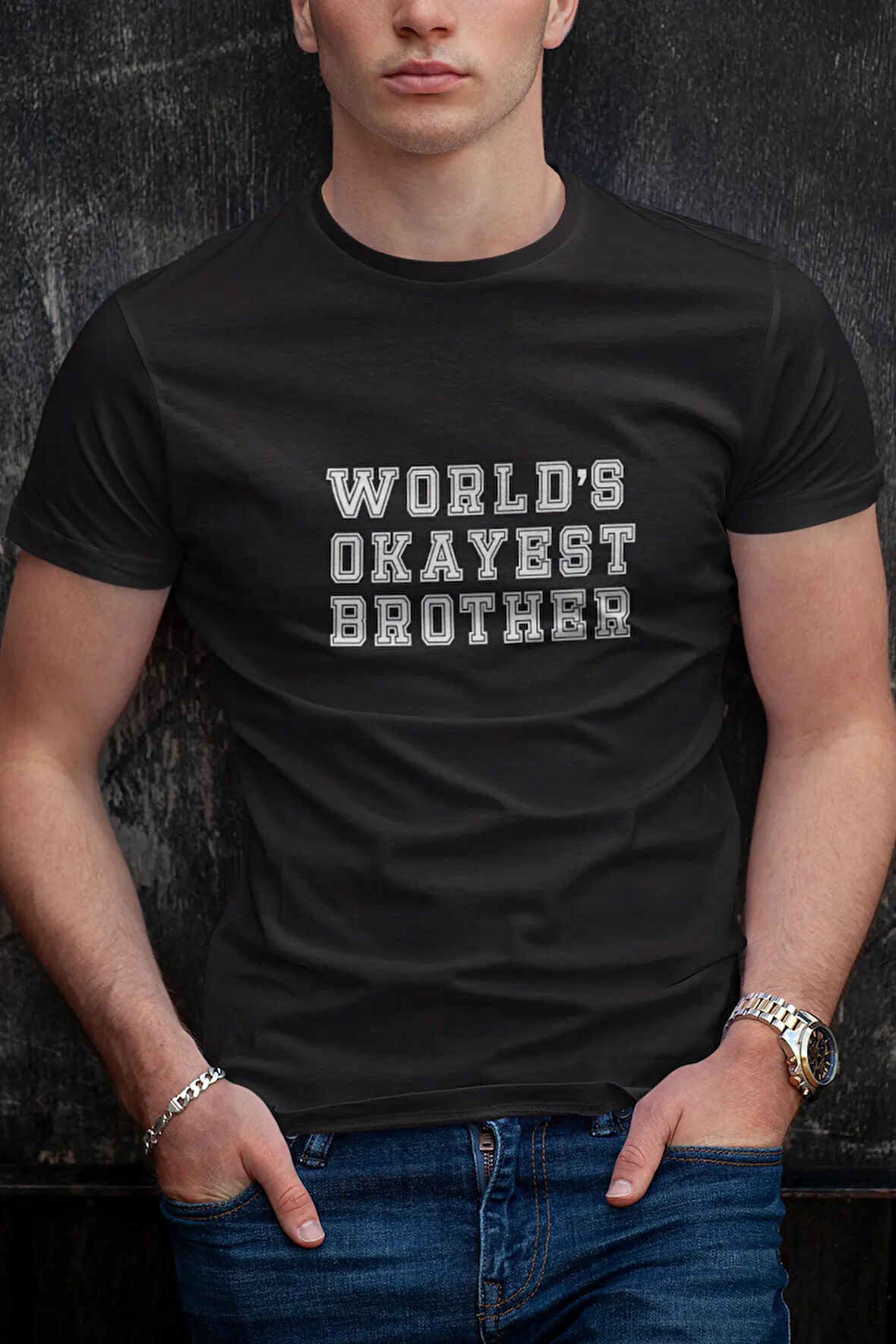 World's Okayest Brother Baskılı Abi Kardeş Hediyelik Renkli Unisex T-Shirt