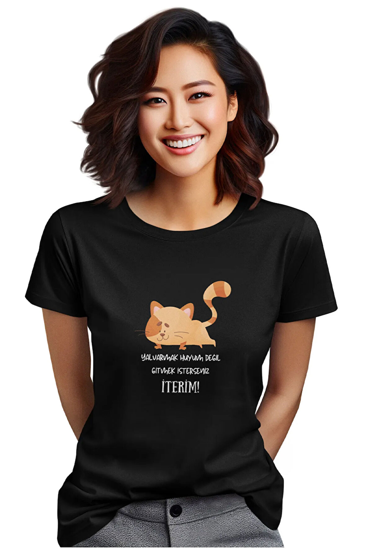 Yalvarmak Huyum Değil Baskılı Eğlenceli Komik Hediyelik Kadın T-Shirt
