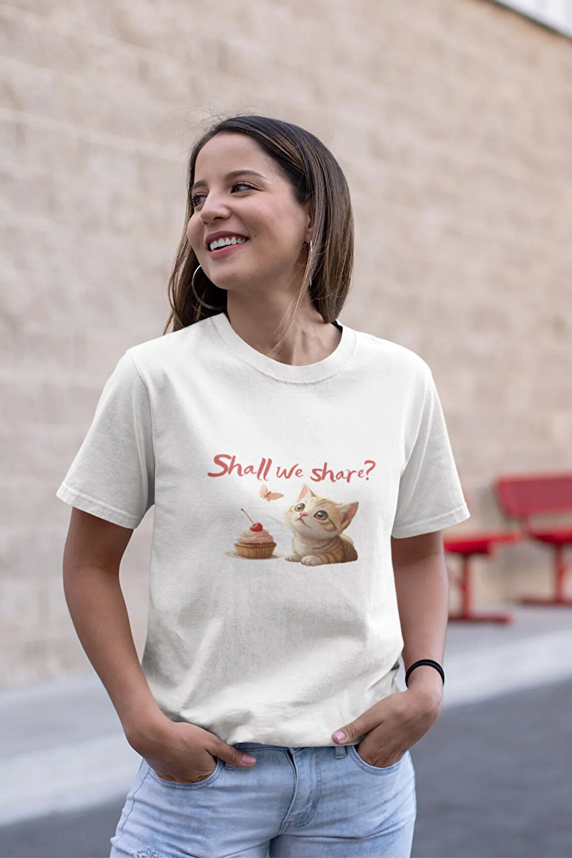 Shall We Share Sevimli Kedi Baskılı Unısex %100 Pamuklu T-Shirt