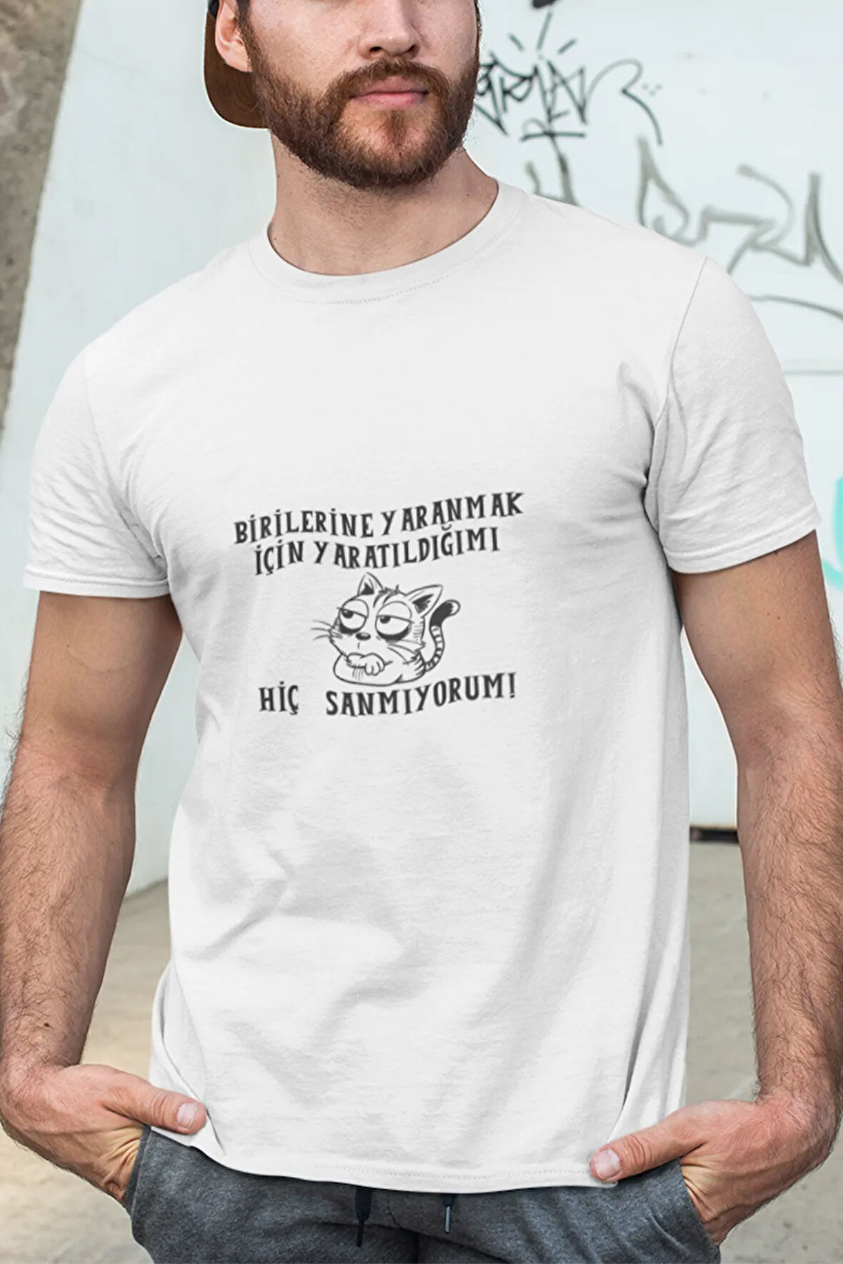 Birilerine Yaranmak İçin Yaratıldığımı Hiç Sanmıyorum Baskılı Bisiklet Yaka %100 Pamuklu T-Shirt