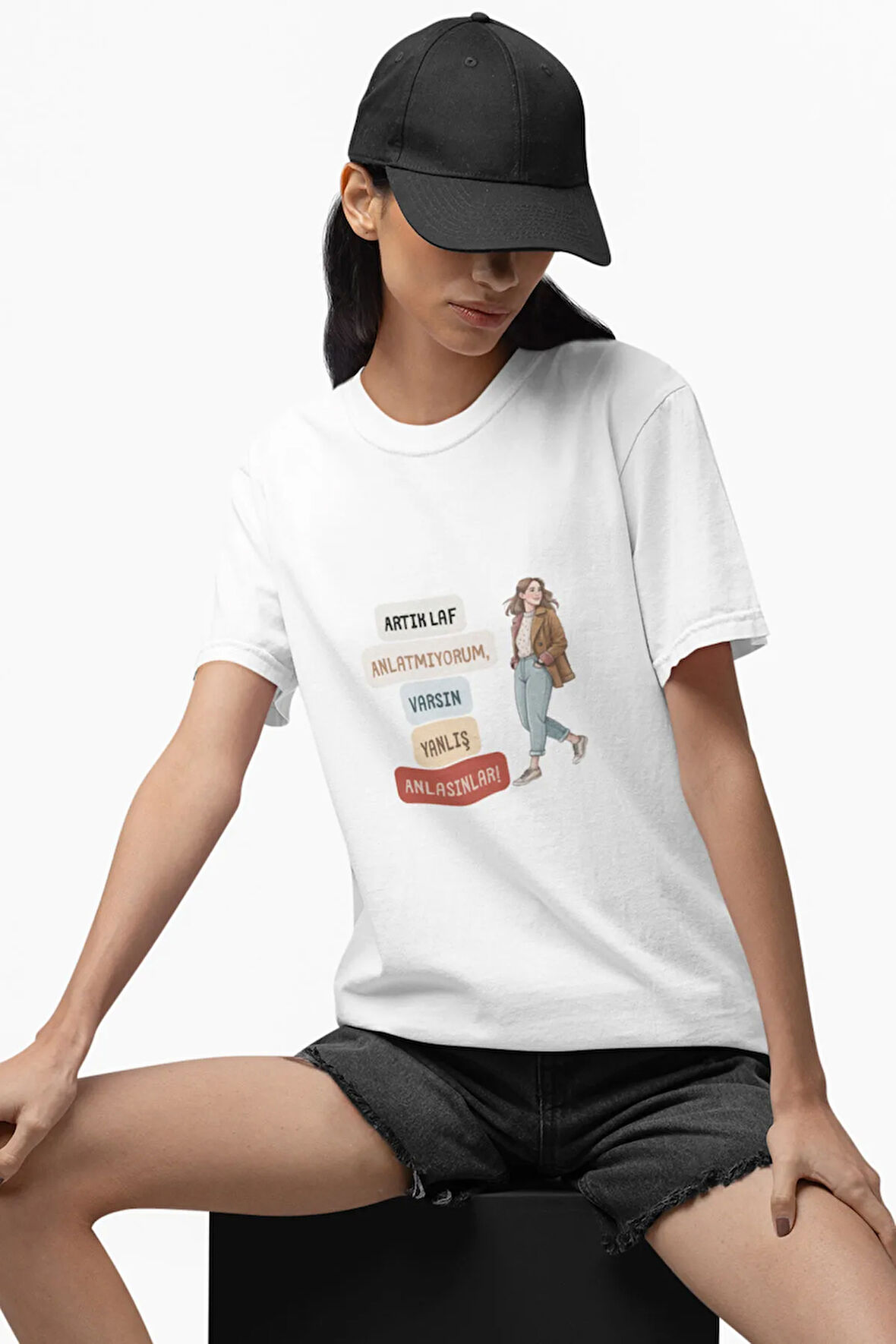 Artık Laf Anlatmıyorum Baskılı Eğlenceli Hediyelik  Unisex Bisiklet Yaka %100 Pamuklu T-Shirt