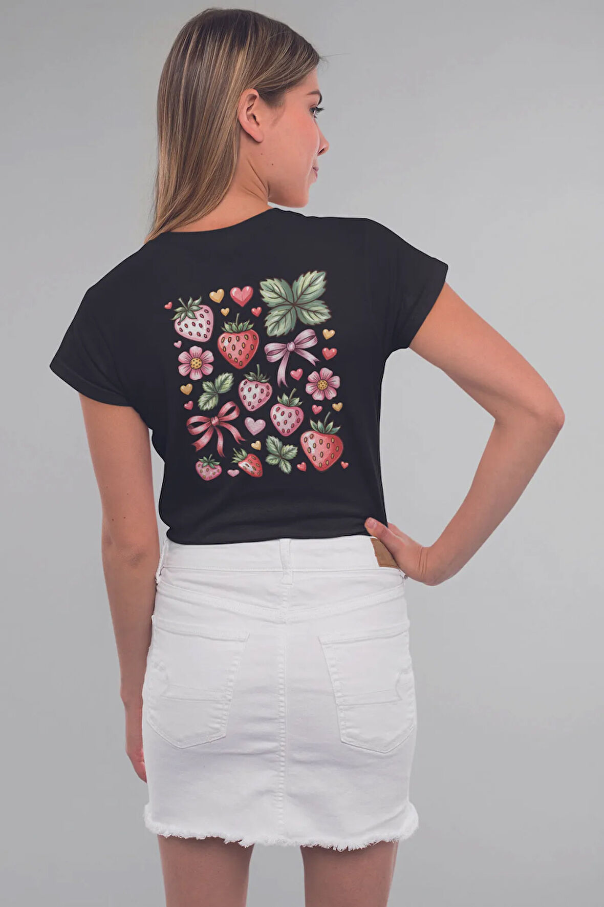 Çilek Ve Kurdele No:1 Baskılıyaz Temalı Unisex Regular Fit Pamuklu Siyah Tişört