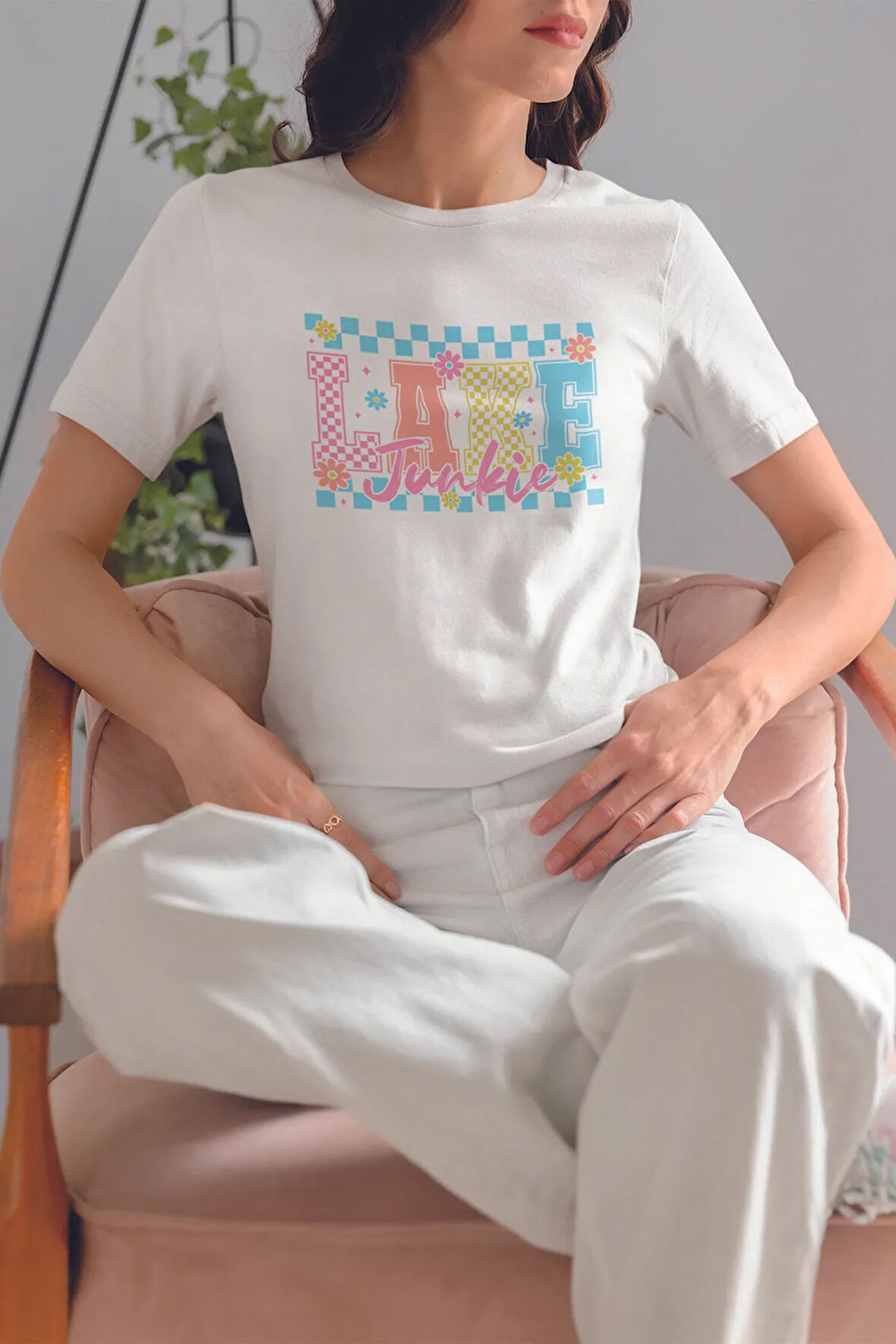 Lake Junkie Baskılıyaz Temalı Unisex Regular Fit Pamuklu Beyaz Tişört