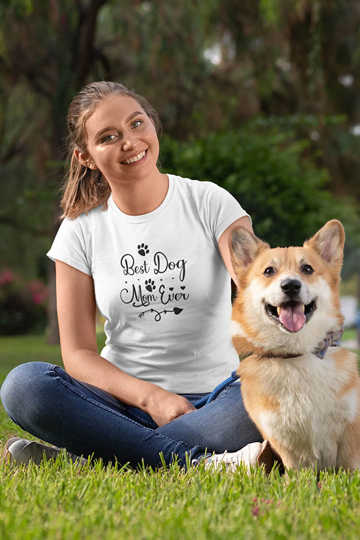 Best Dog Mom Ever No:2 Baskılı Anneler Günü Hediyelik Beyaz %100 Pamuklu T Shirt