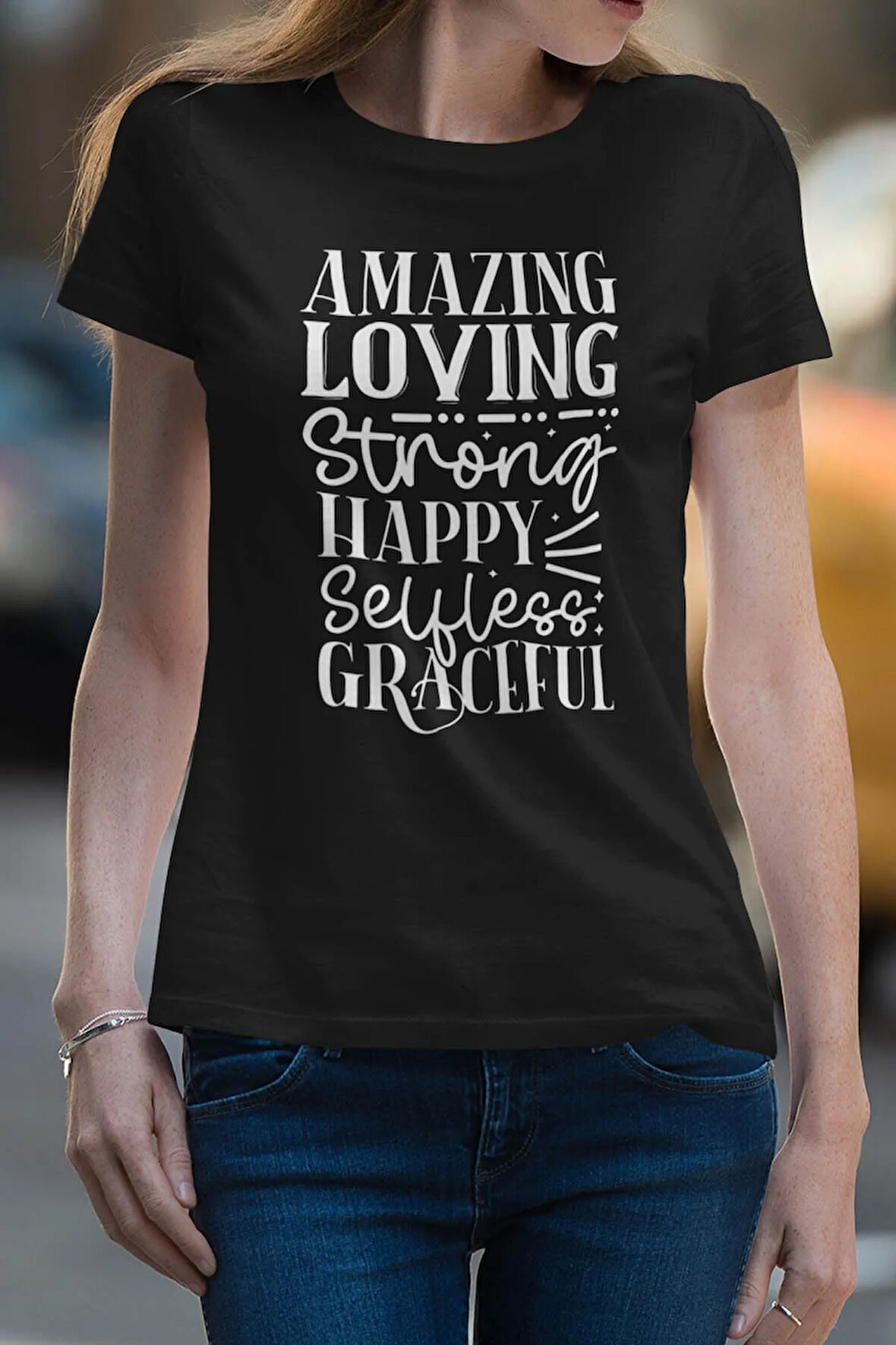 Amazing Loving Strong Happy Baskılı Anneler Günü Hediyelik Siyah %100 Pamuklu T Shirt