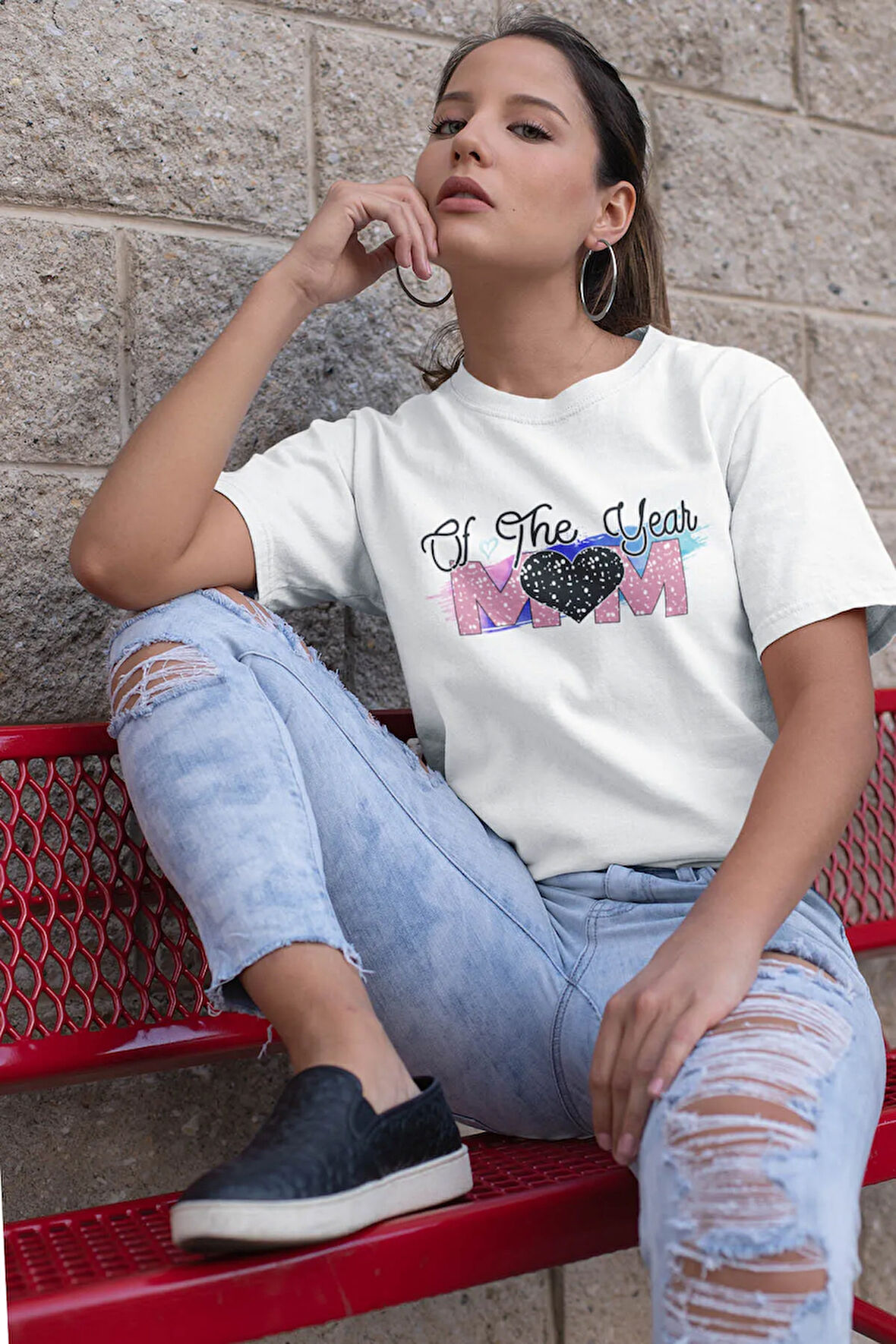 Mom Of The Year No:2 Baskılı Anneler Günü Hediyelik Beyaz %100 Pamuklu T Shirt