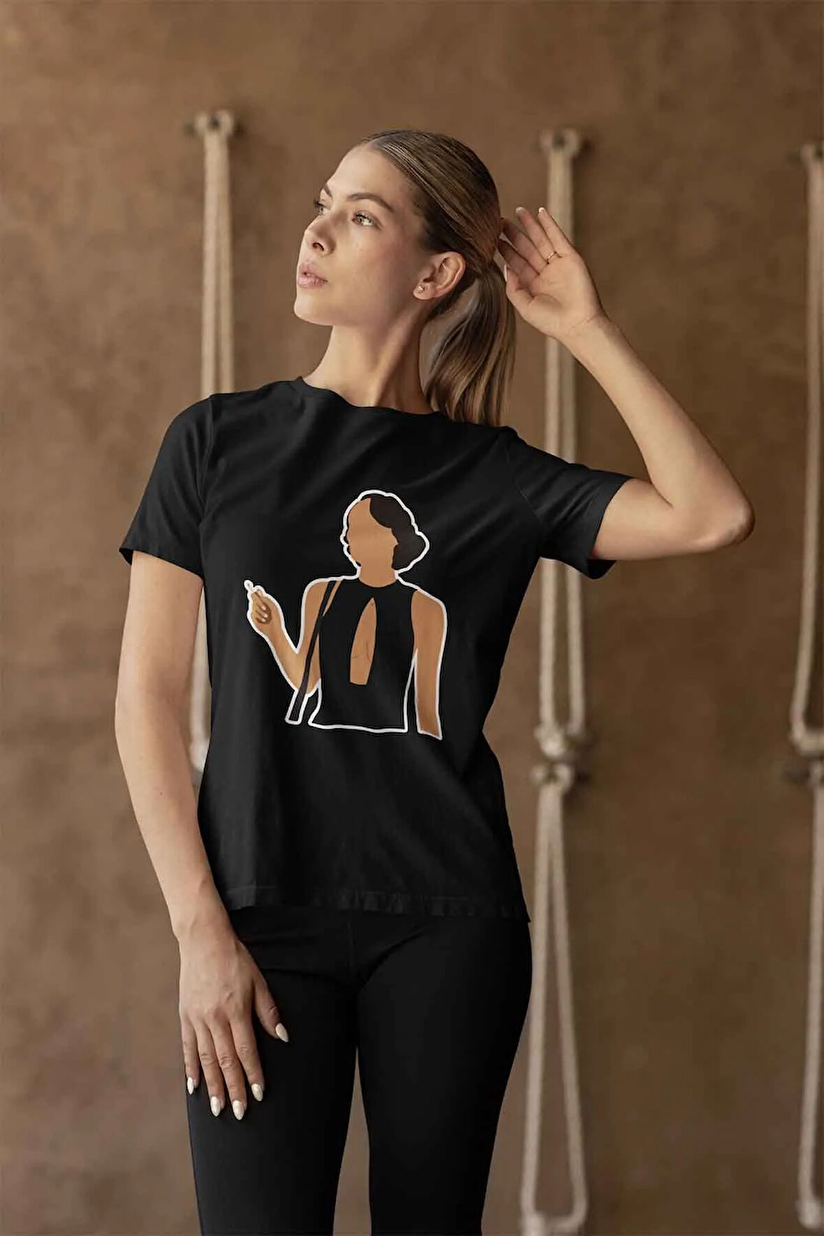 Fleabag İllüstrasyon Baskılı Sevgili Arkadaş Doğum Günü Hediyelik Beyaz Unisex T-Shirt