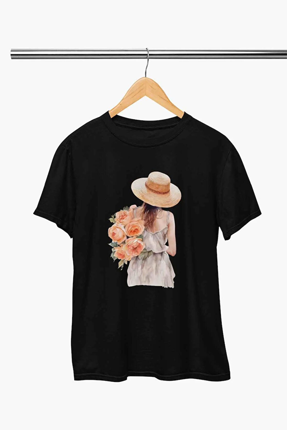 Romantik Kız ve Gülleri İllüstrasyon Baskılı Hediyelik Beyaz Kadın T-Shirt