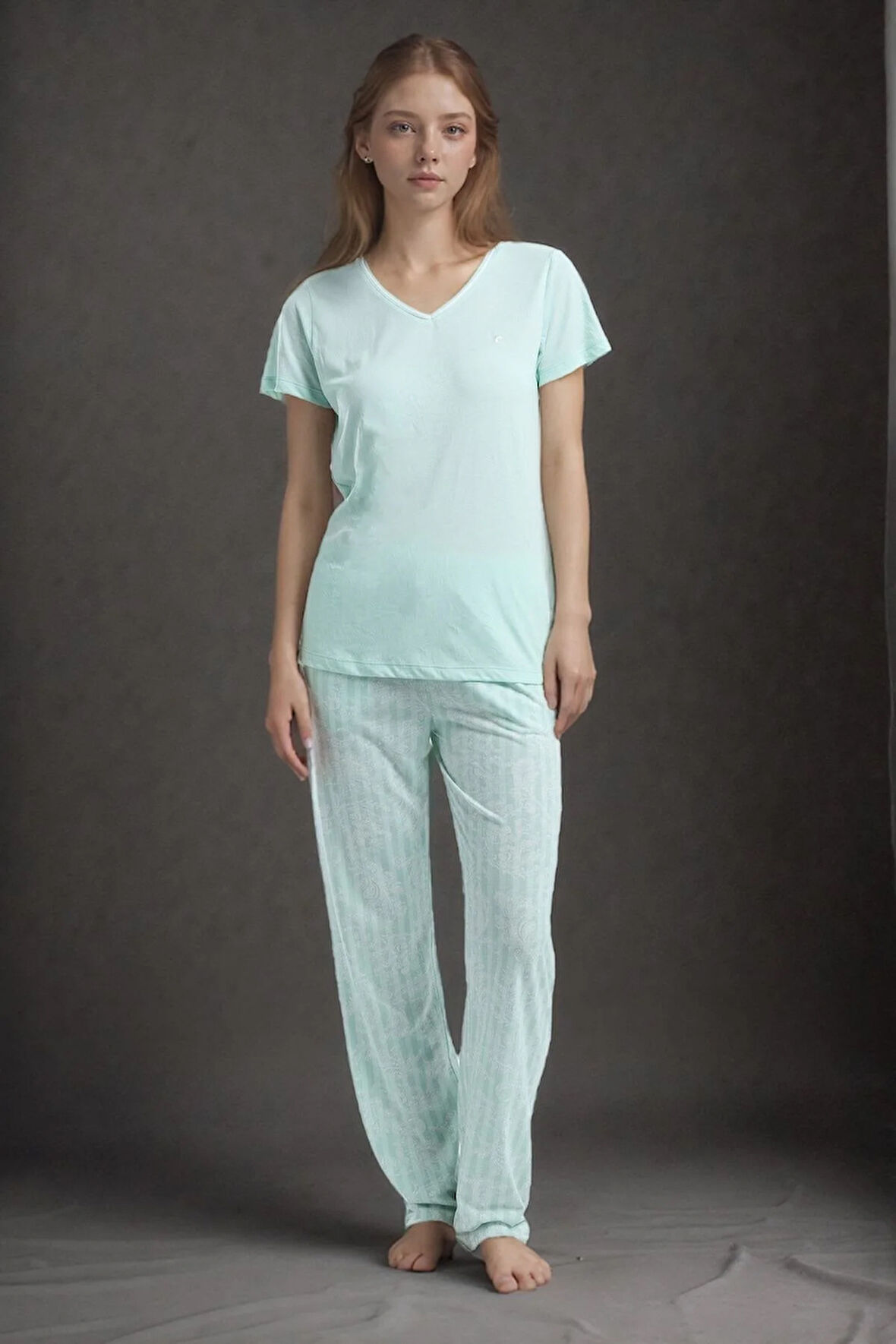 Kadın Kısa Kol V Yaka Mint Viskon Pijama Takımı Q9P0K7C5K