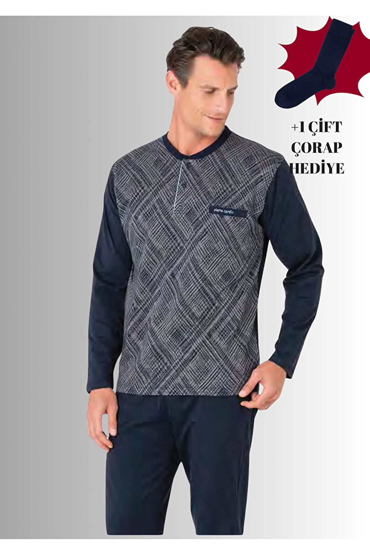 %100 Pamuklu Yarım Patlı Uzun Kol Düz Paça Jakarlı Pijama Takımı (Çorap Hediyeli)