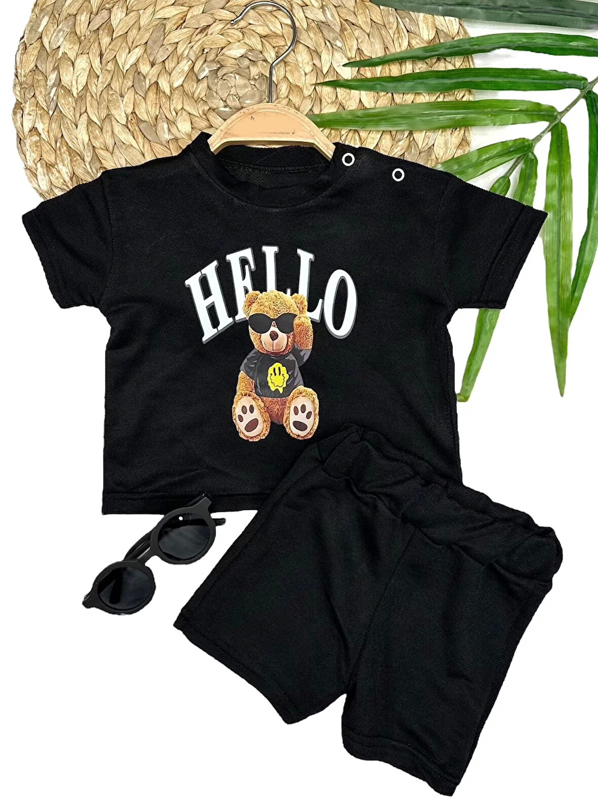 9-12-18-24 Ay Hello Gözlüklü Ayıcık Baskılı Şortlu Kısa Kollu Tişört 2li Erkek Bebek Takımı