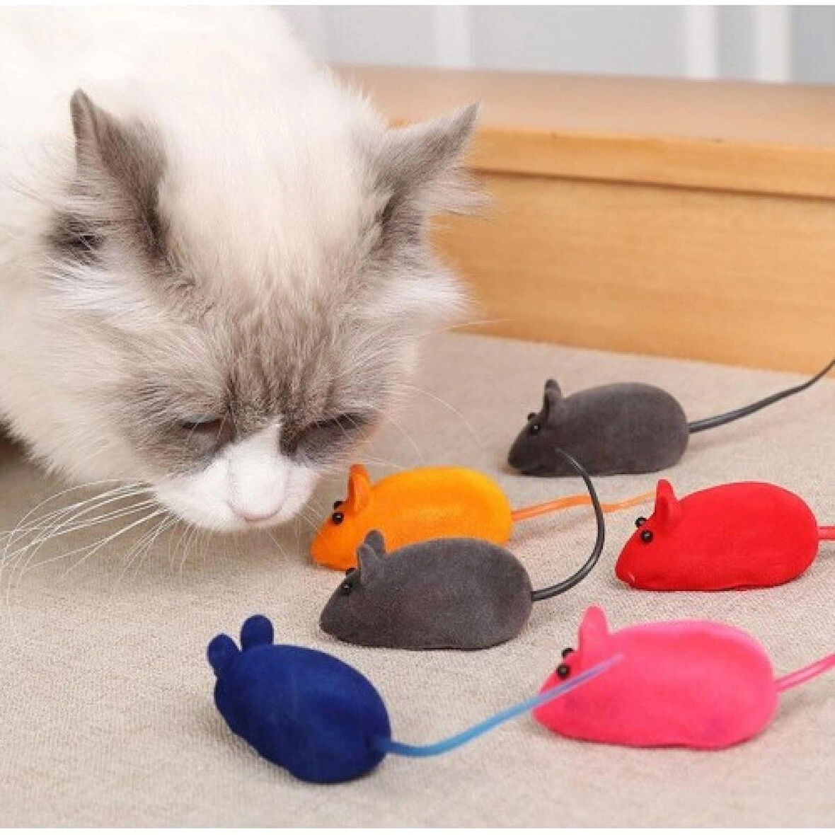 TİNEKE  4 Adet Kedi Eğitim Oyun Faresi Sesli