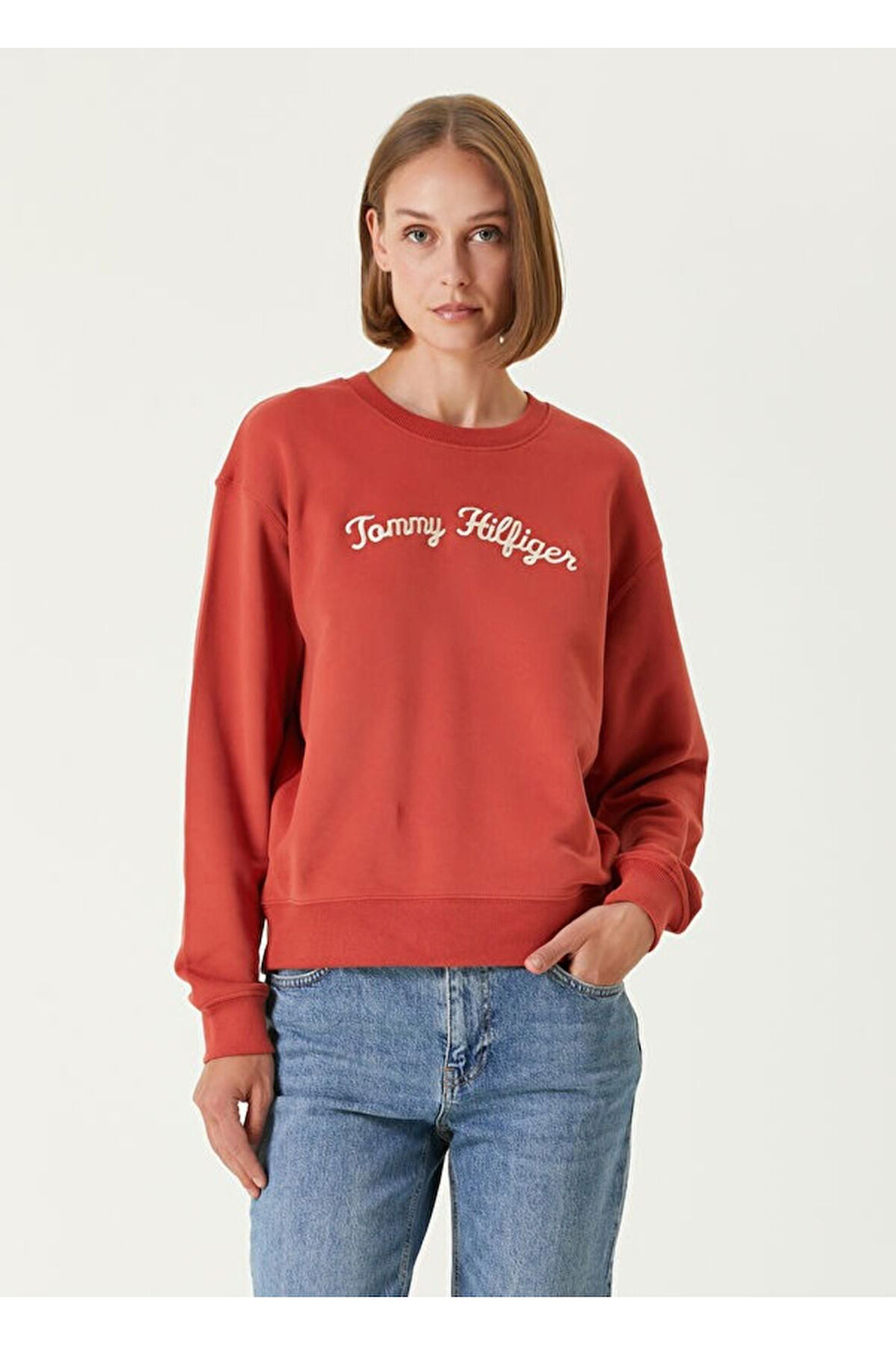 Kırmızı El Yazılı Nakışlı Sweatshirt