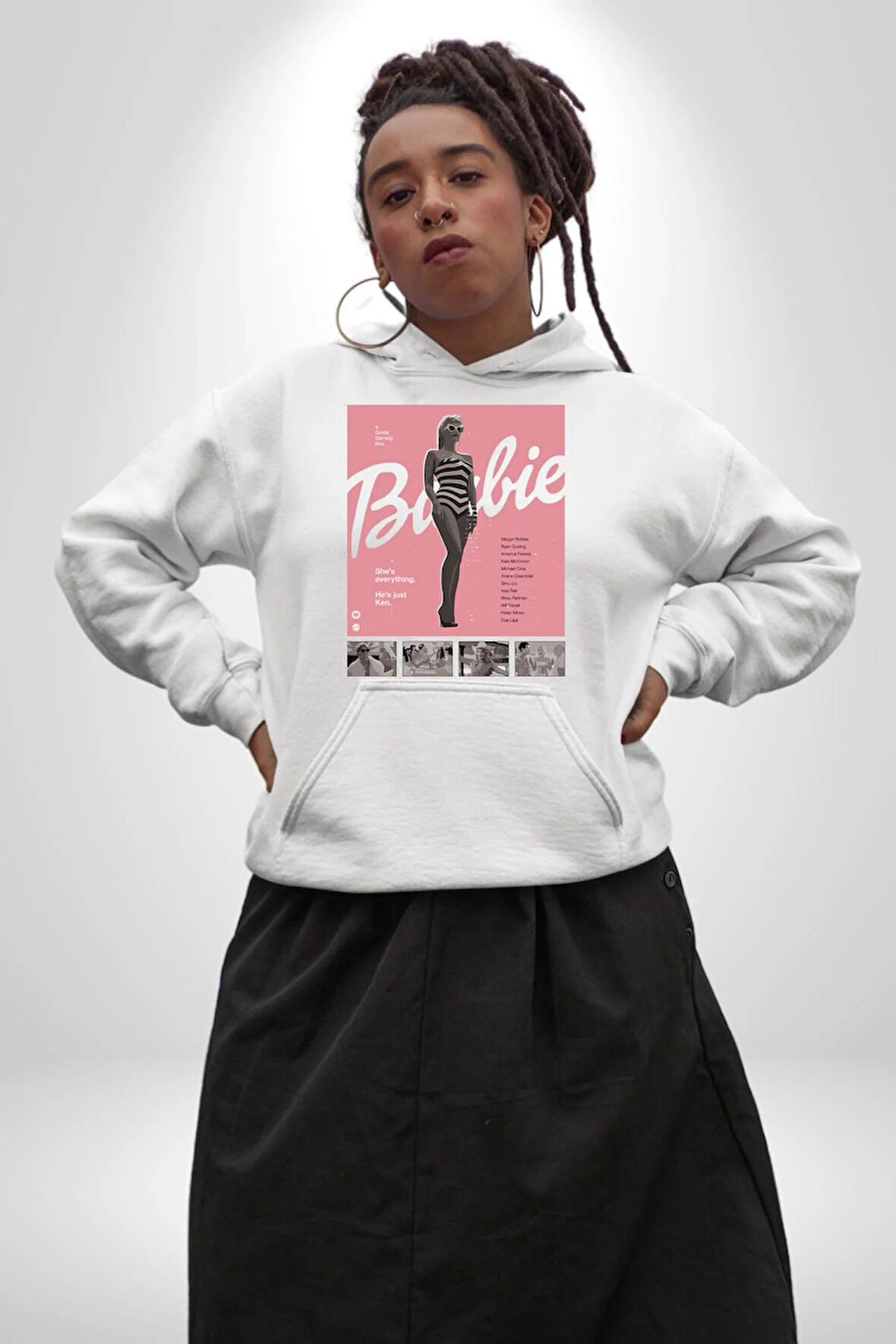 Barbie Film Poster Retro Tasarım Erkek Kadın Beyaz Dijital Baskılı Kapüşonlu Sweatshirt Hoodie