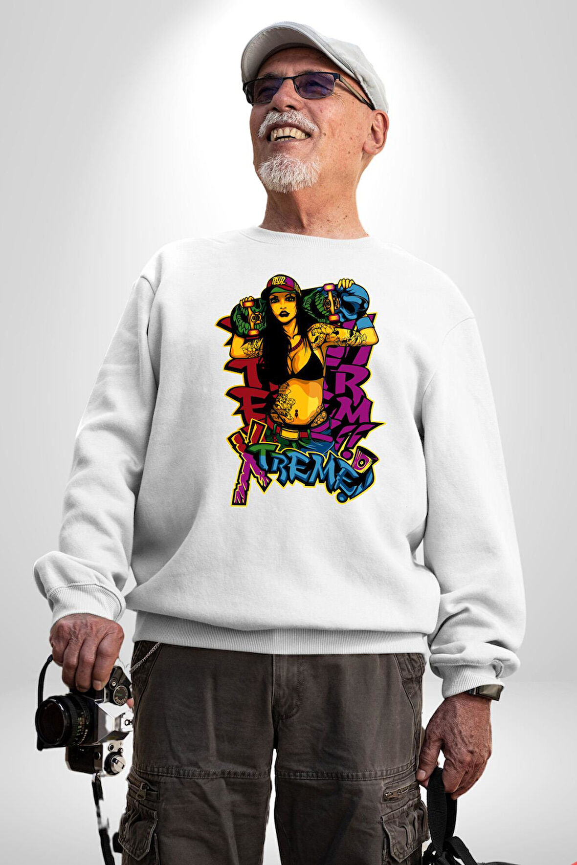 Kayakcı Kız  Erkek Kadın Unisex Dijital Baskılı Beyaz Sweatshirt