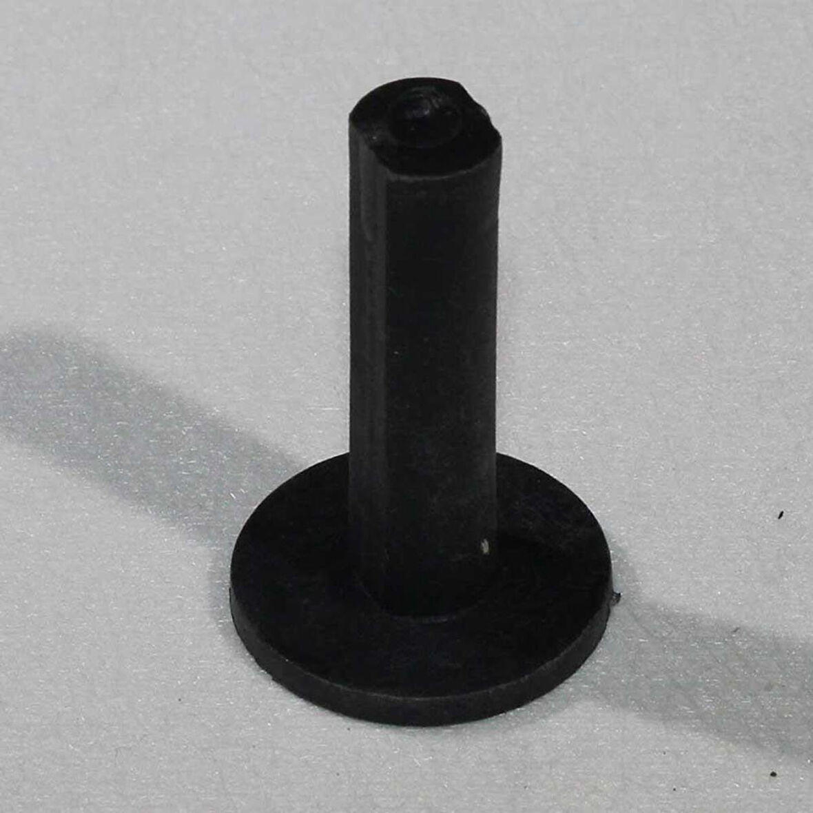 Radyatör Su Ayağı 12x47mm Muhtelif 2 Adet