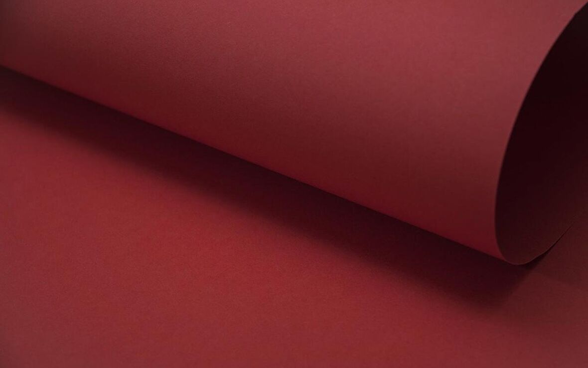 İthal Koyu Kırmızı - 160 gr. 50*70 cm
