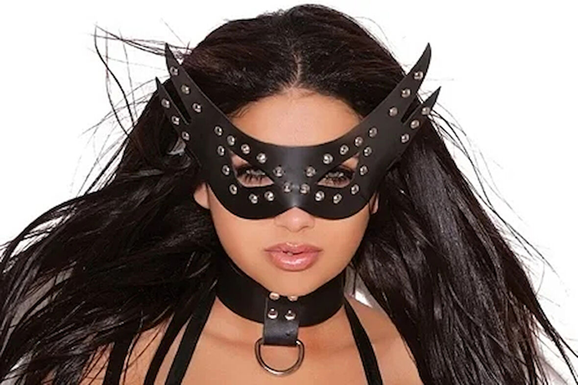 Fantazi Sivri Uçlu Seksi Deri Metalli Maske