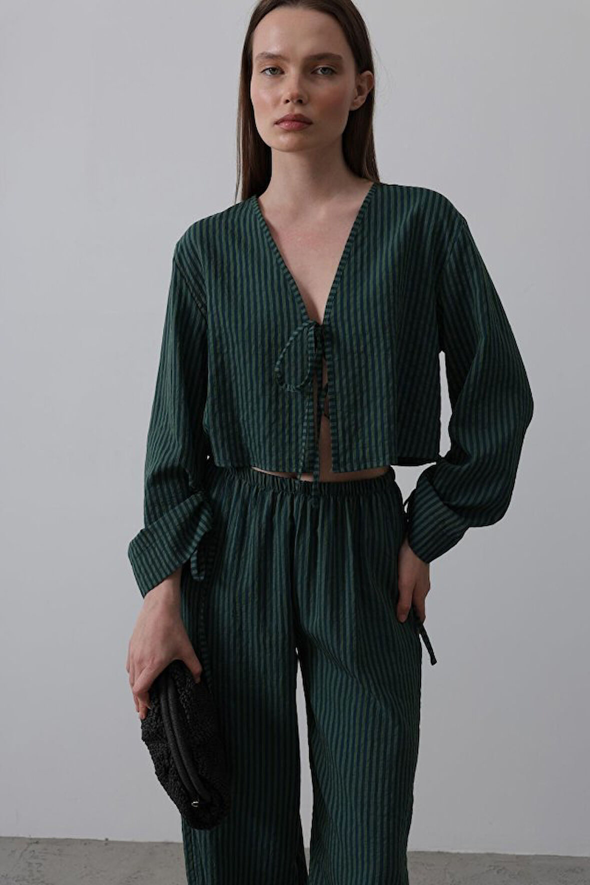 Reka Moda Önü Bağlamalı Crop Takım - Yeşil
