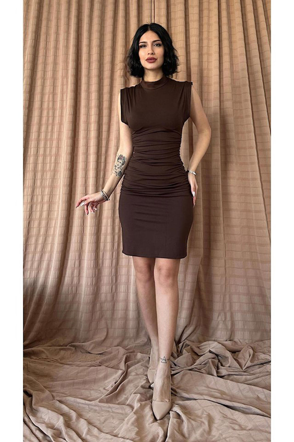 Reka Moda Kahverengi Büzgülü Kolsuz Elbise